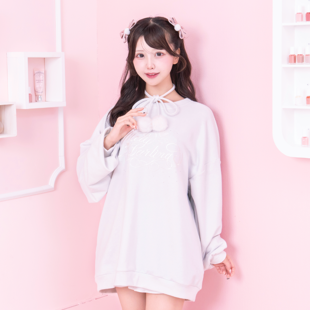 《LAFARY closet》ポンポンロゴプルオーバー