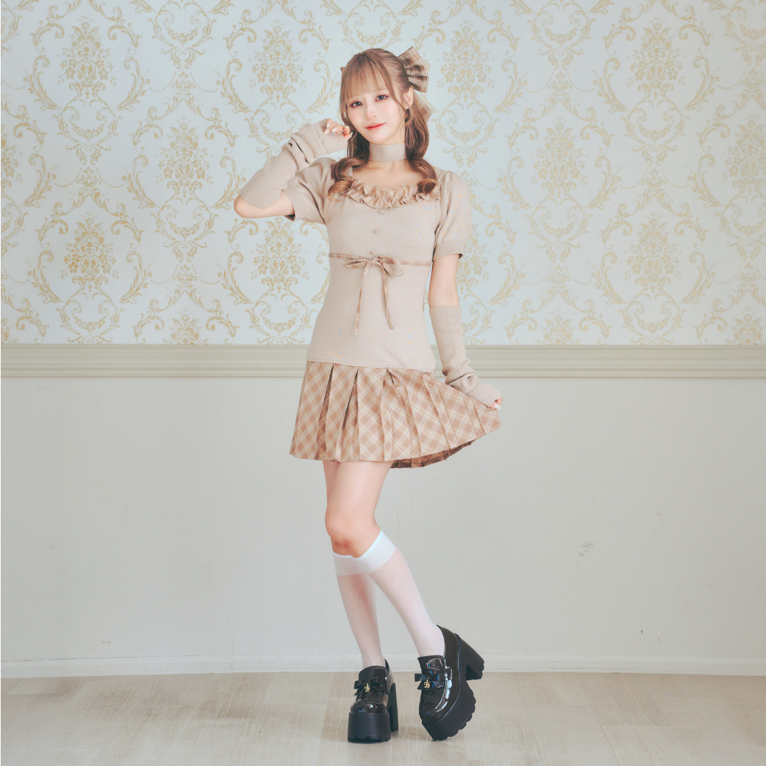 ベージュ:156cm