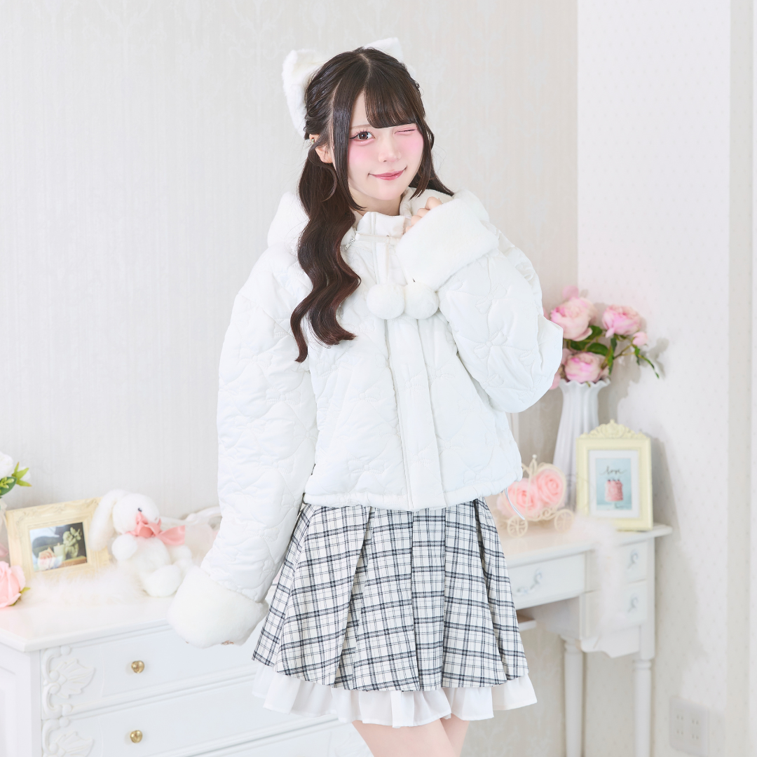 ホワイト:163cm