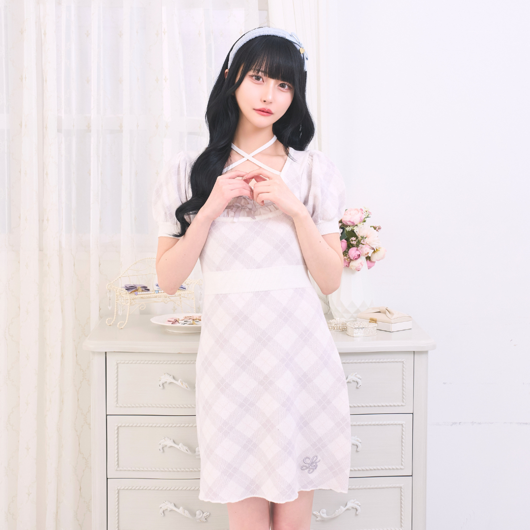 ホワイト:159cm