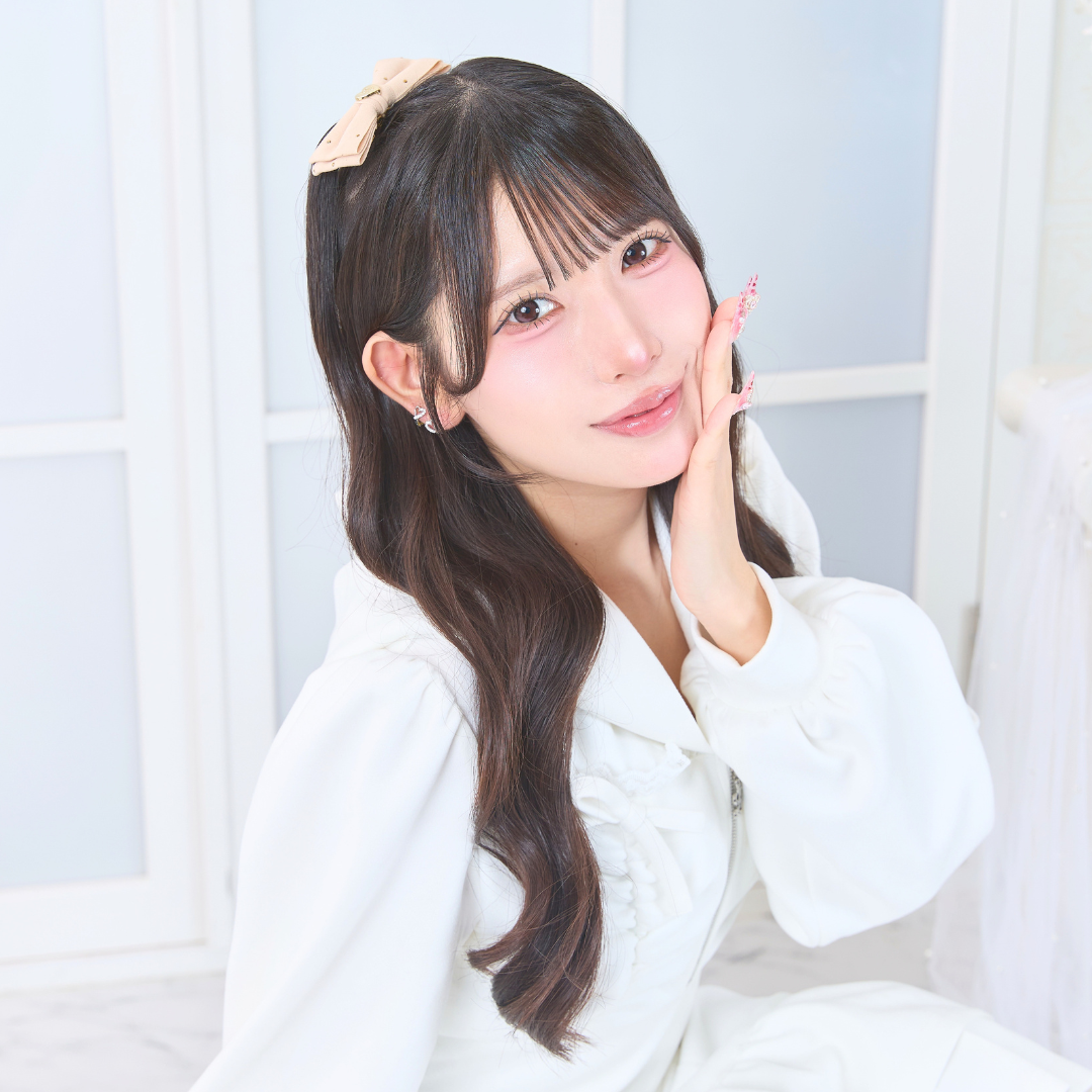 LAFARY》ゴールドスタッズミニリボン- LAFARY ONLINE