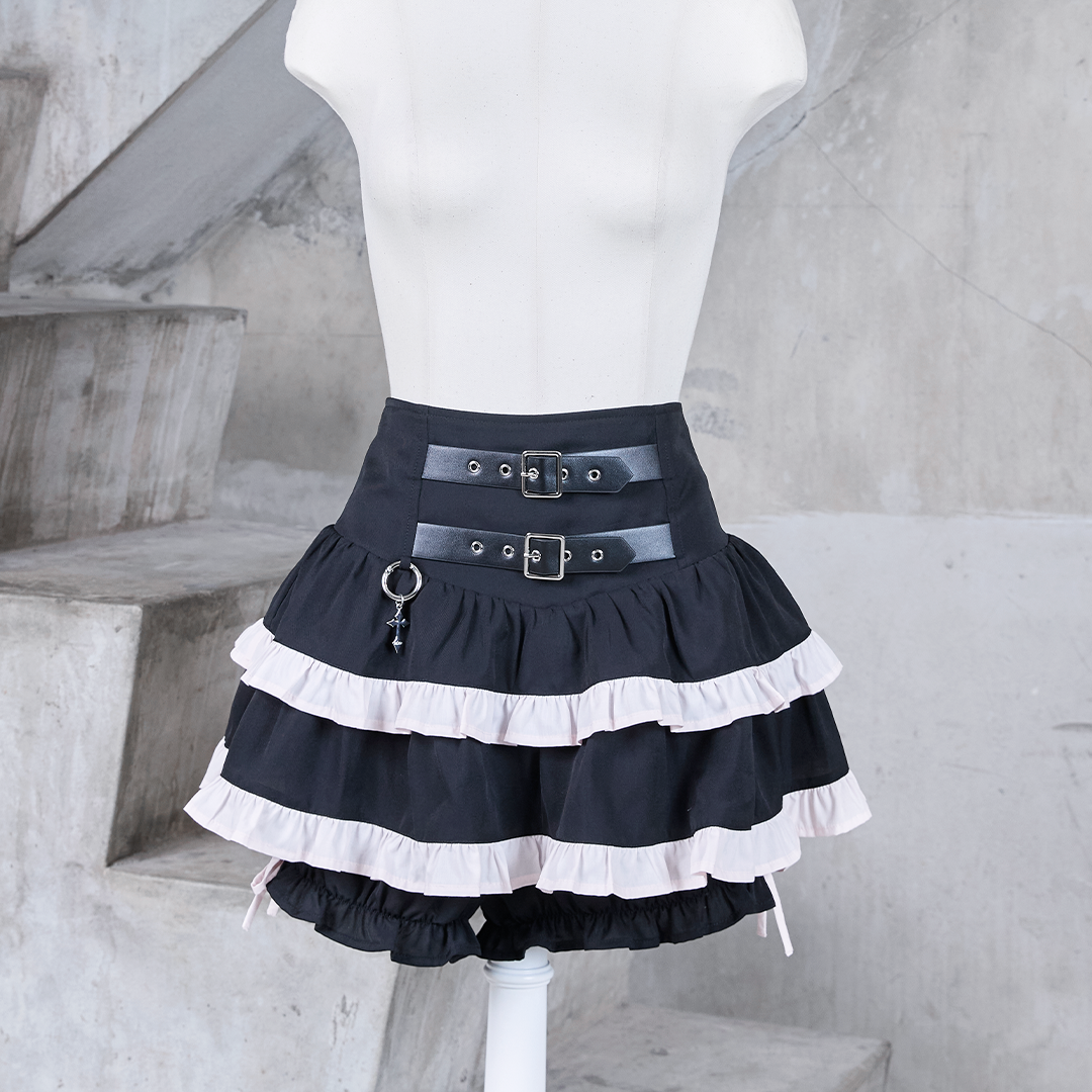 《mine》クロスチャームベルトスカパン