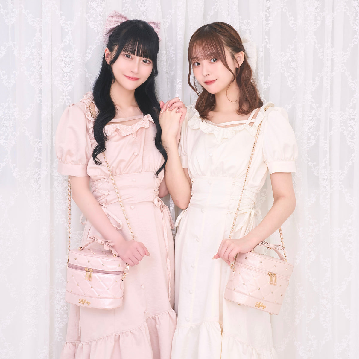 《LAFARY closet》ビジューキルティングバニティバッグ