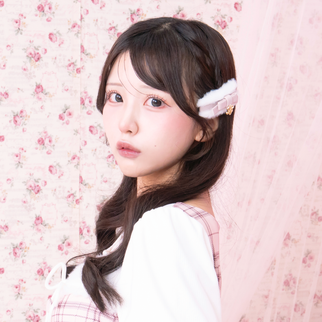 《LAFARY closet》ロゴリボンファーピン