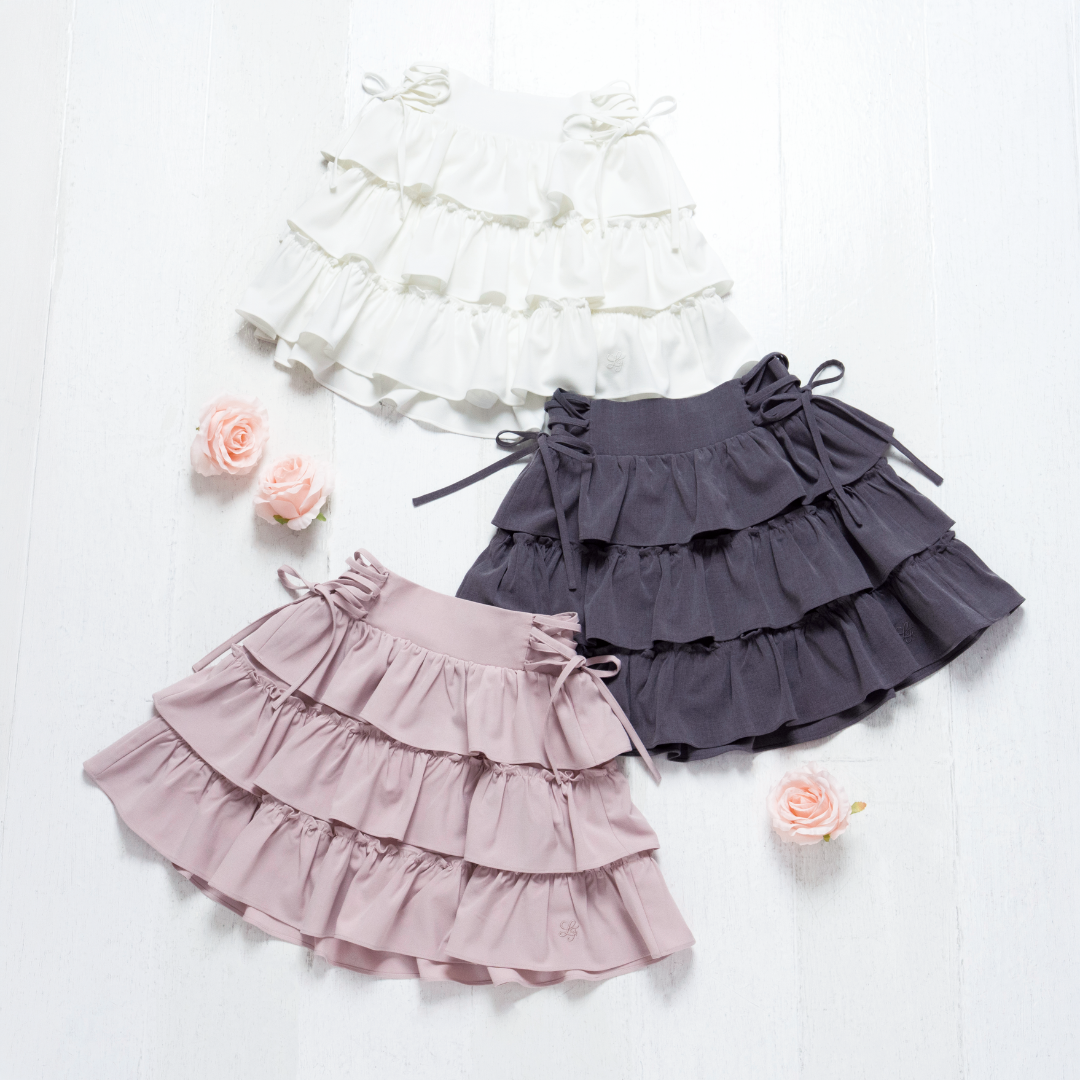 《LAFARY closet》スピンドルティアードスカパン