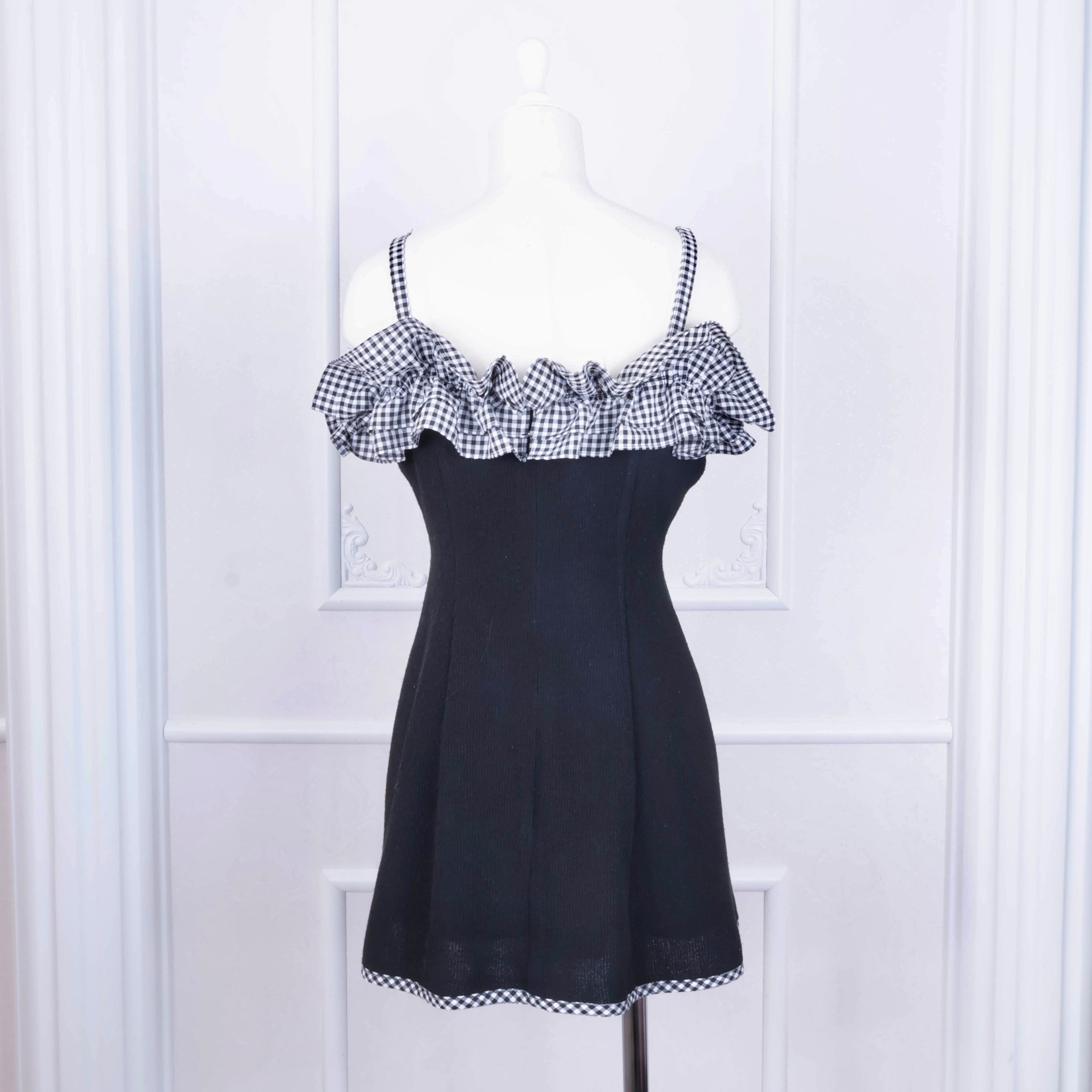 《LAFARY closet》ギンガムオフショルカットワンピース