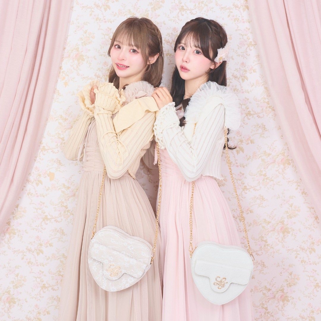 アイボリー:156cm/ホワイト:154cm