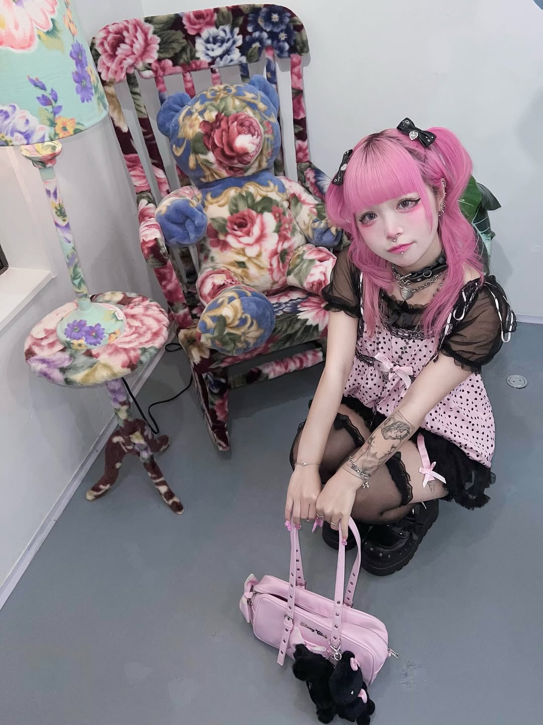 《mine》スタッズリボン