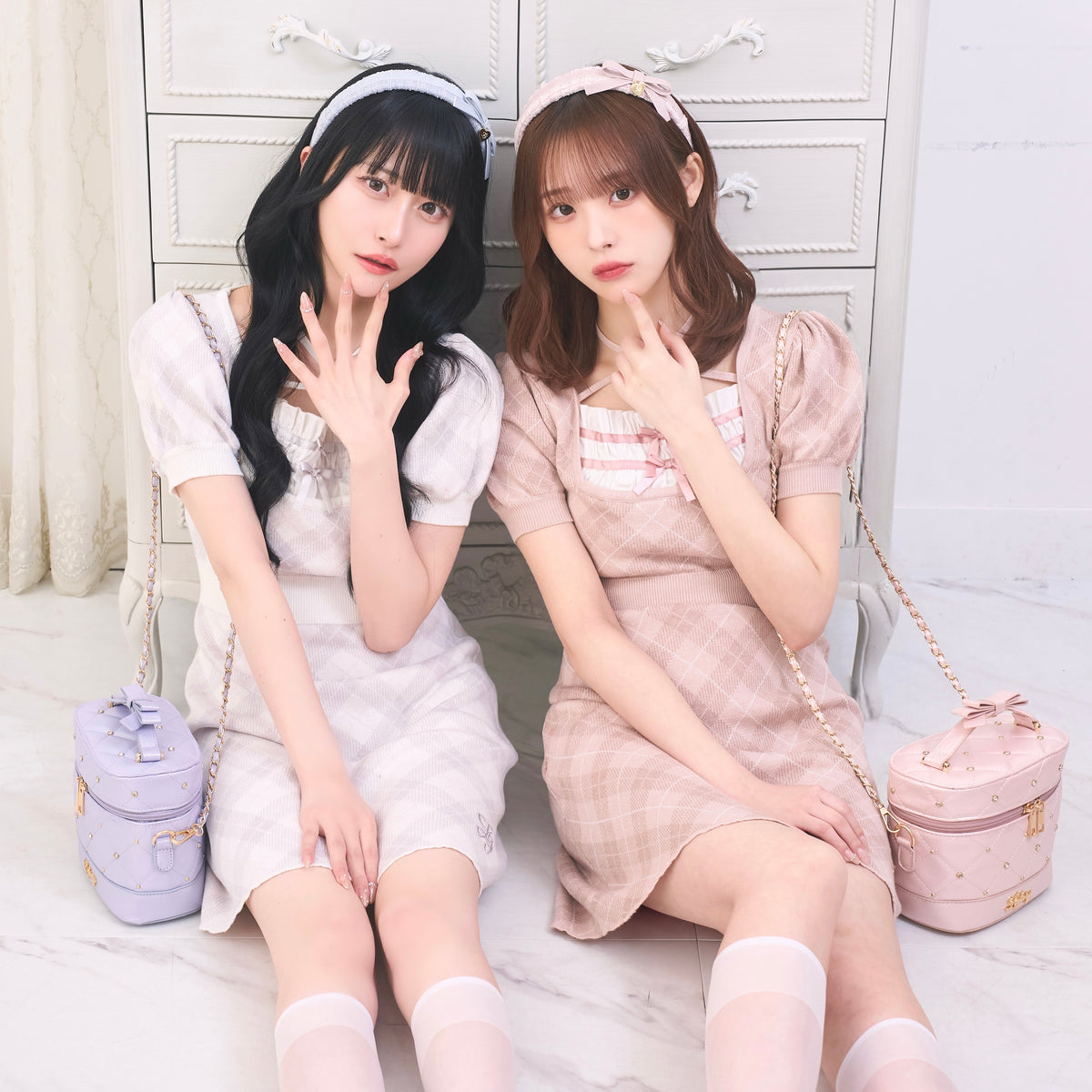 《LAFARY closet》ビジューキルティングバニティバッグ