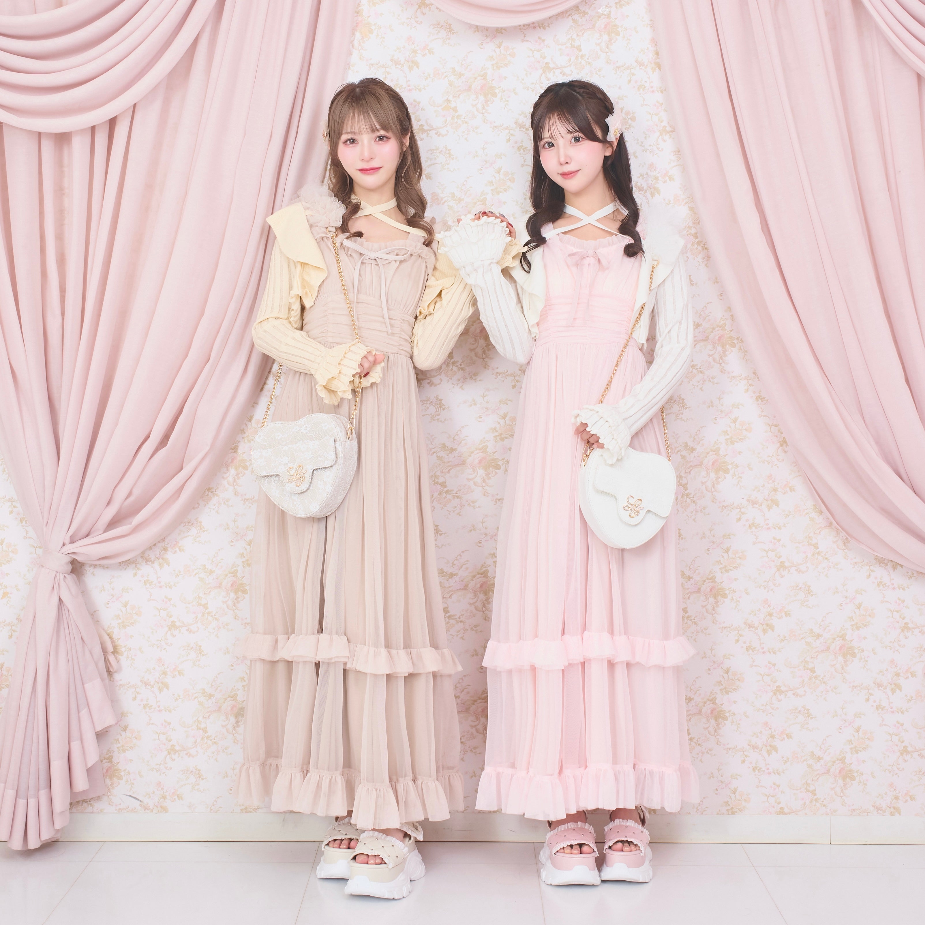 ベージュ:156cm/ピンク:154cm