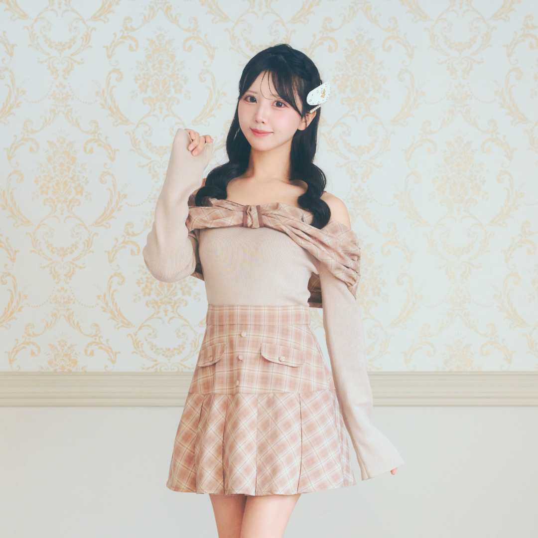ベージュ:154cm