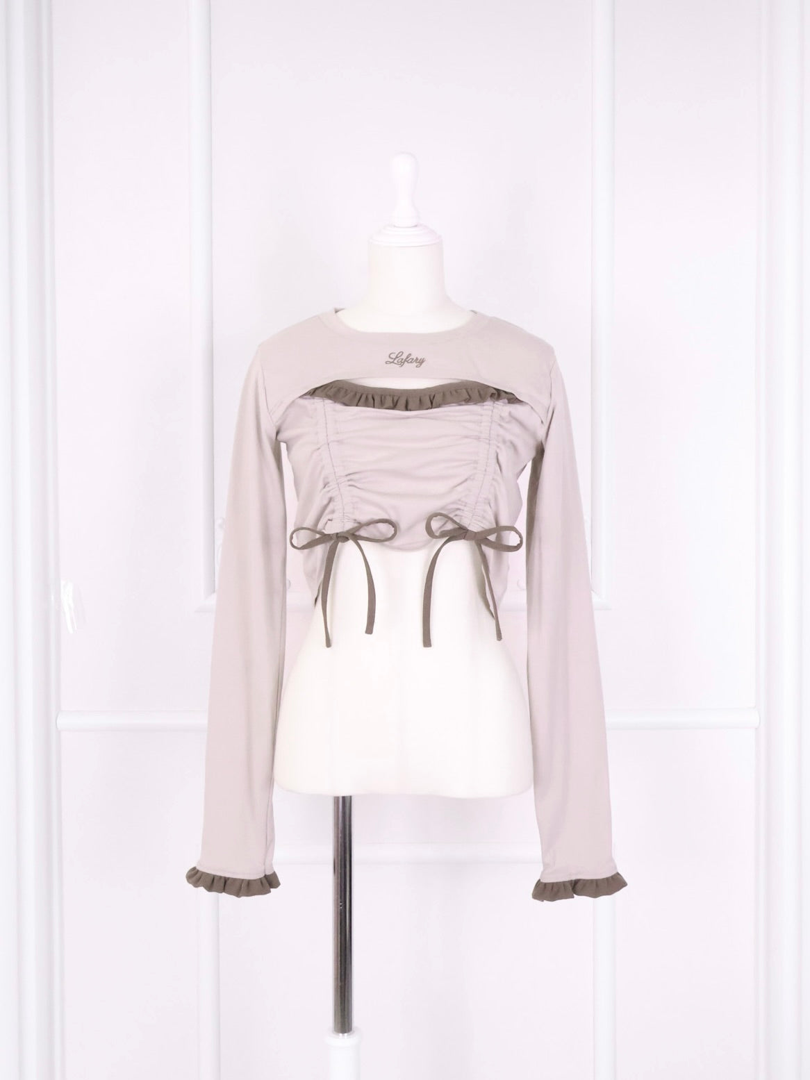 《LAFARY》ドロストリボントップス