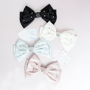 《LAFARY closet》ビジューサテンリボンバレッタ 1