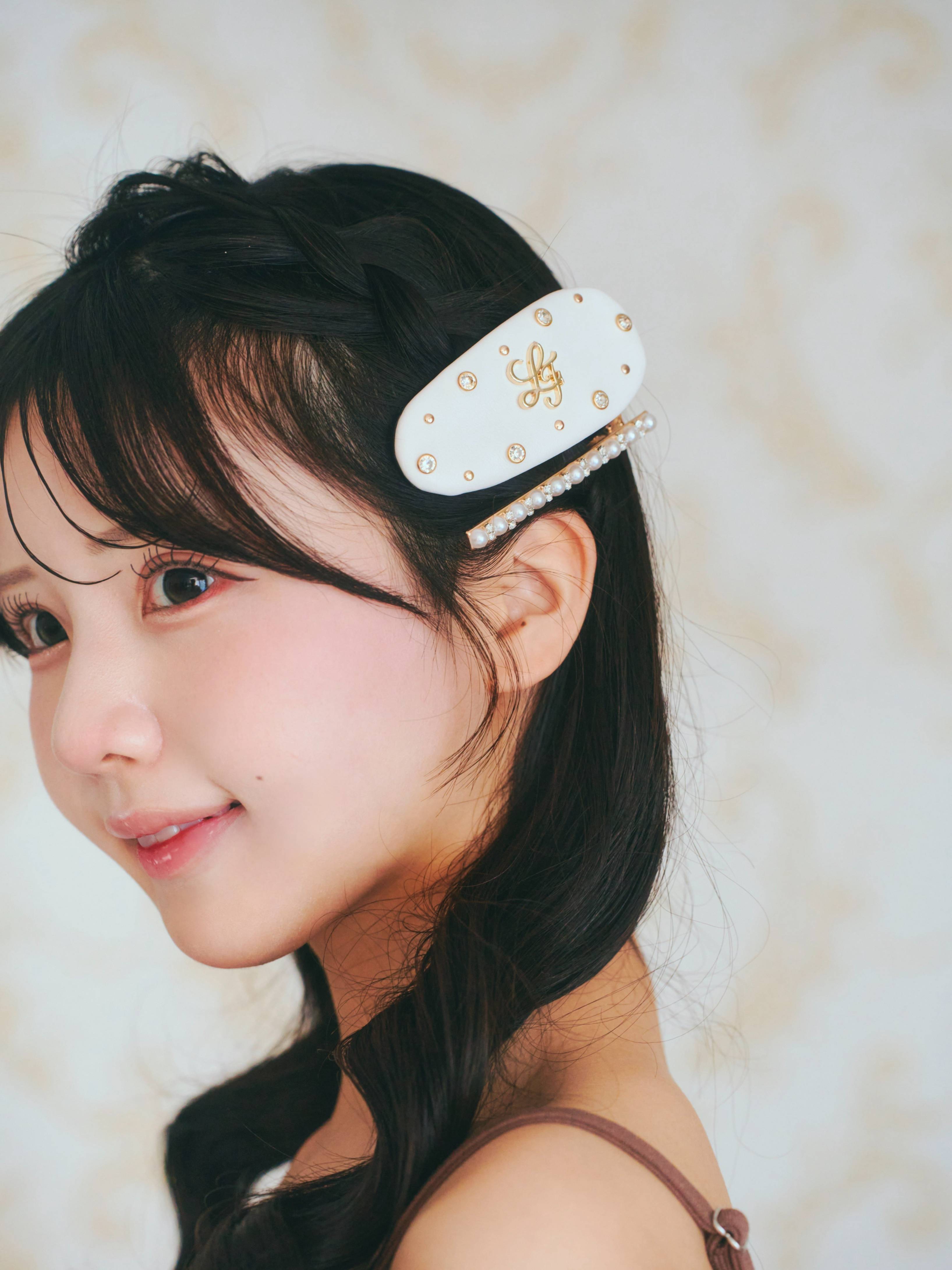 《LAFARY》合皮ロゴヘアピン