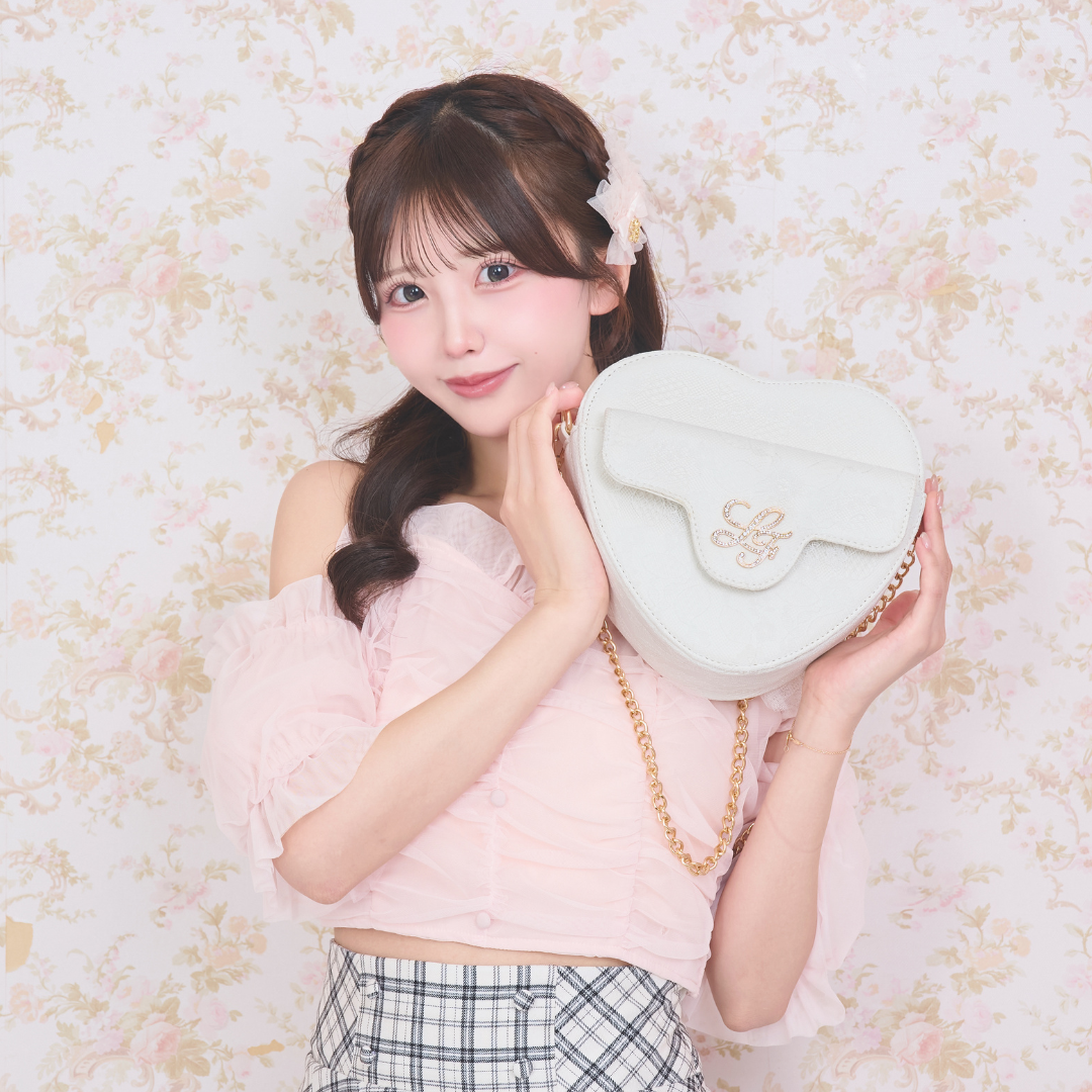 《LAFARY closet》チュールレースハートバッグ