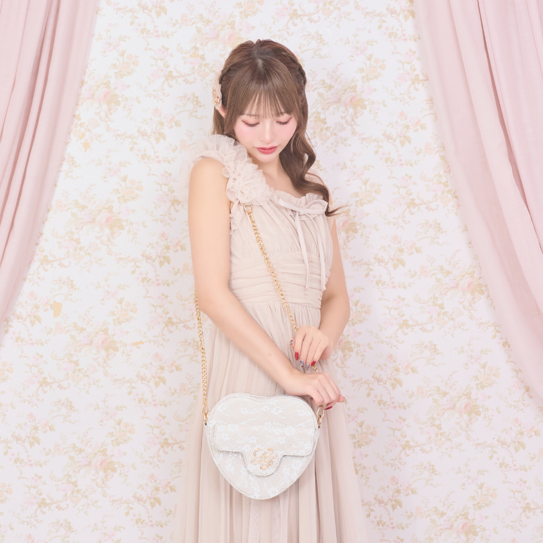 《LAFARY closet》チュールレースハートバッグ
