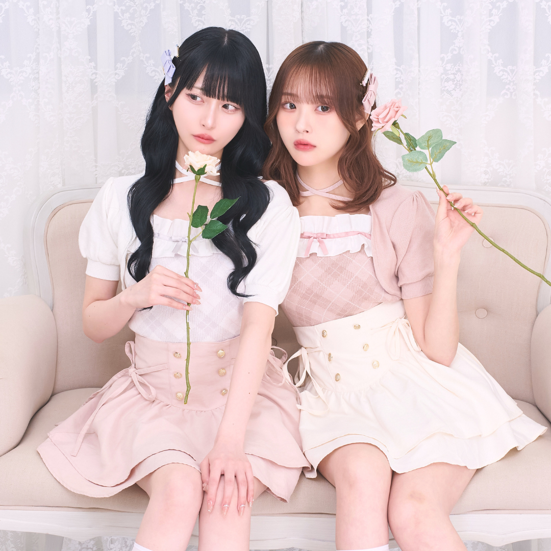 ホワイト:159cm/ピンク:161cm
