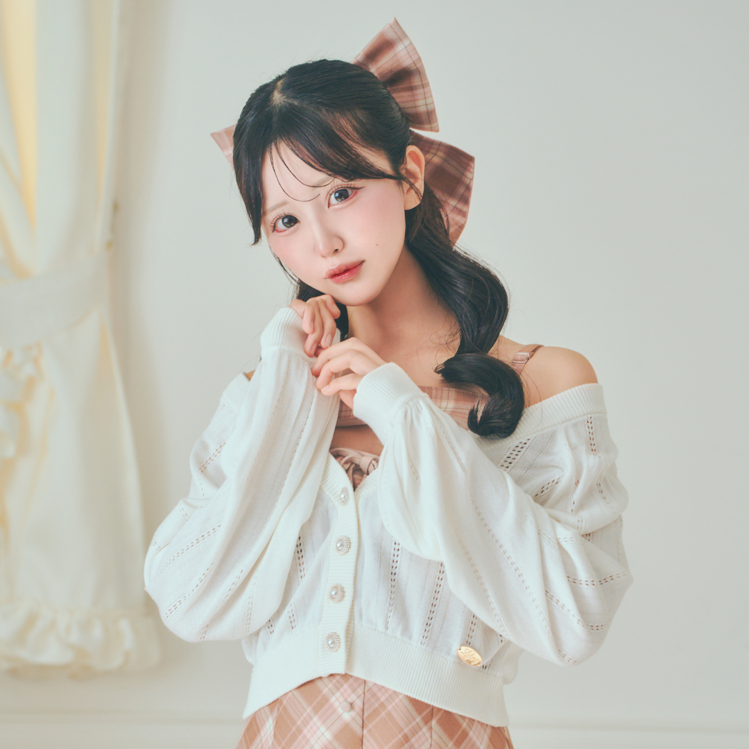 ホワイト:154cm