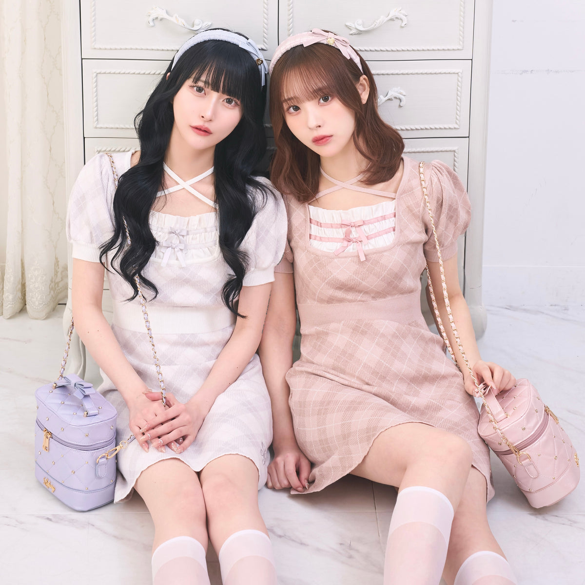 《LAFARY closet》ビジューキルティングバニティバッグ