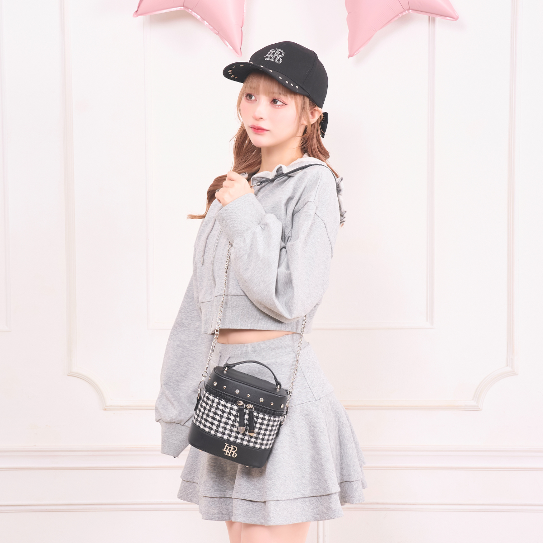 ラファリー LAFARY ギンガム合皮バニティバッグ ブラック LAFARY closet》ギンガム合皮バニティバッグ- LAFARY ONLINE