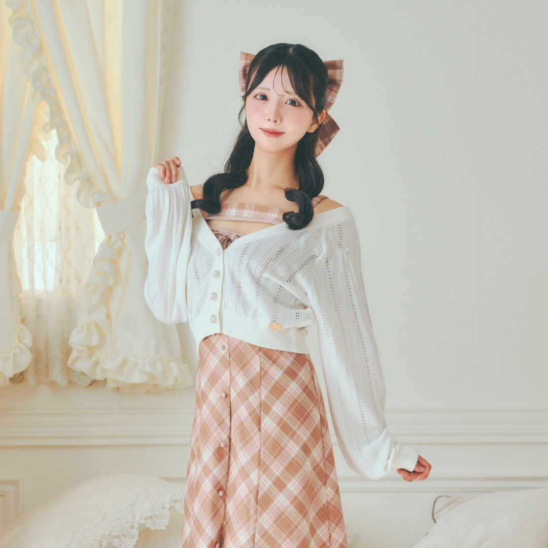 ホワイト:154cm