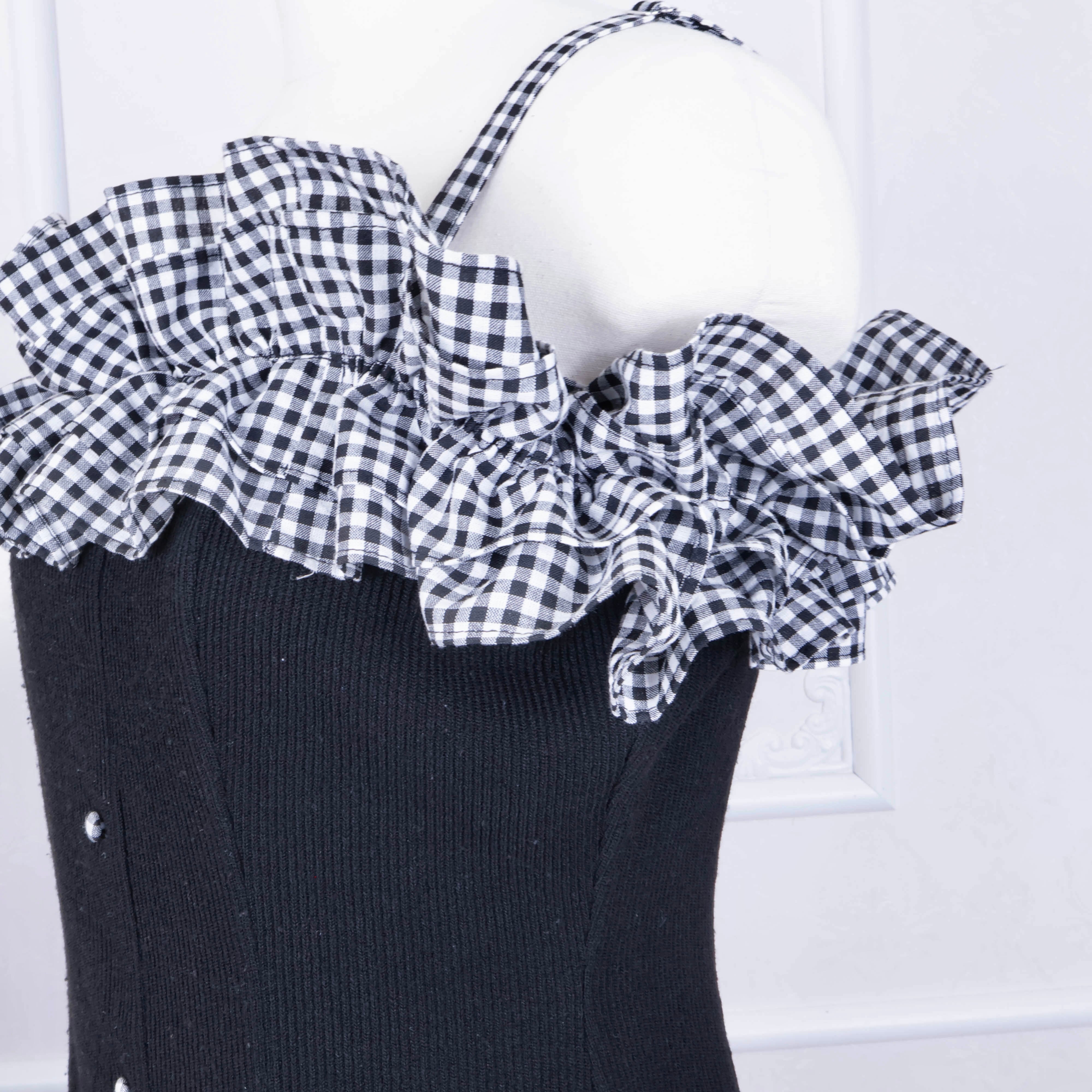 《LAFARY closet》ギンガムオフショルカットワンピース