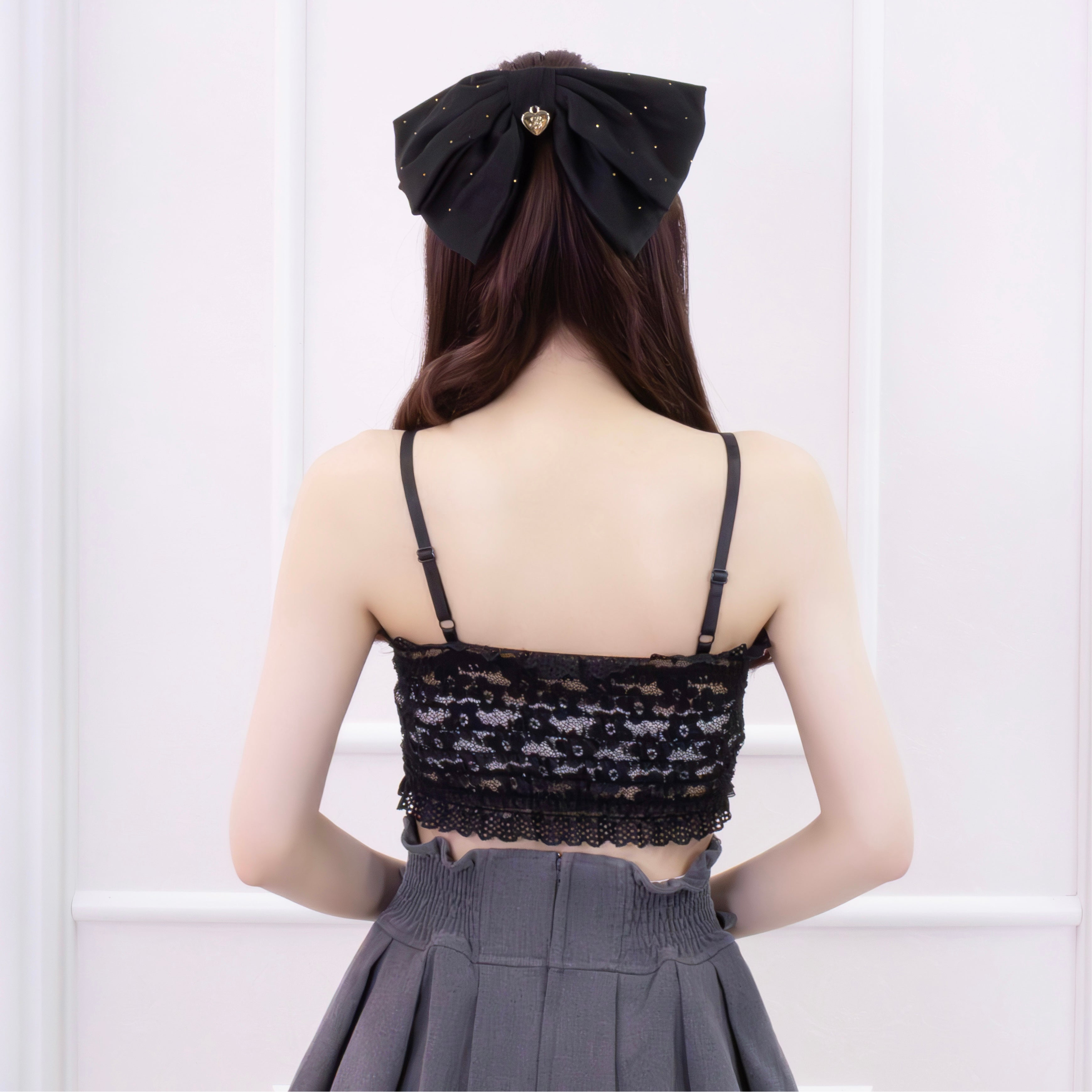 《LAFARY》パッド付き花柄キャミソール