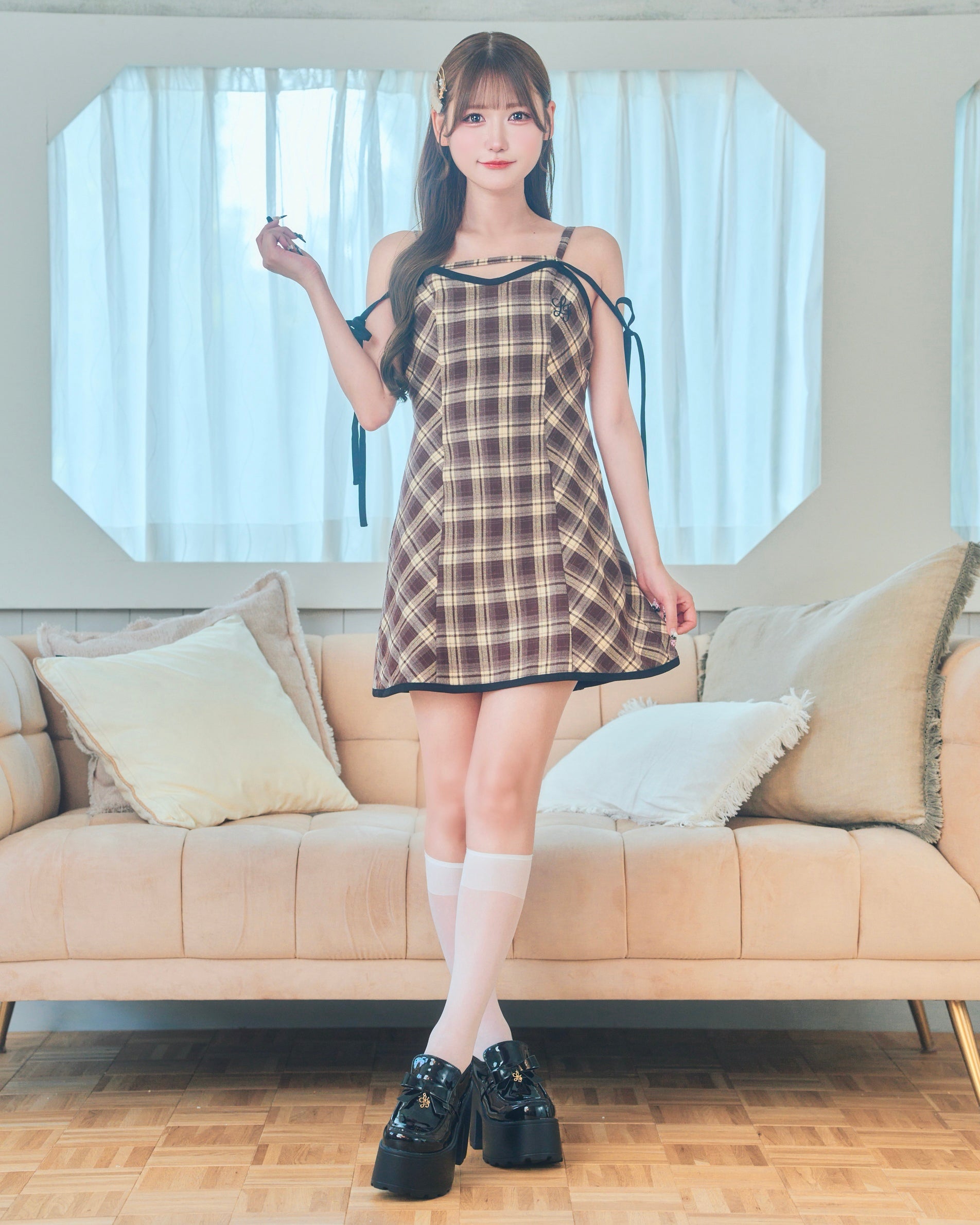 《LAFARY》ロゴ刺繍キャミワンピース