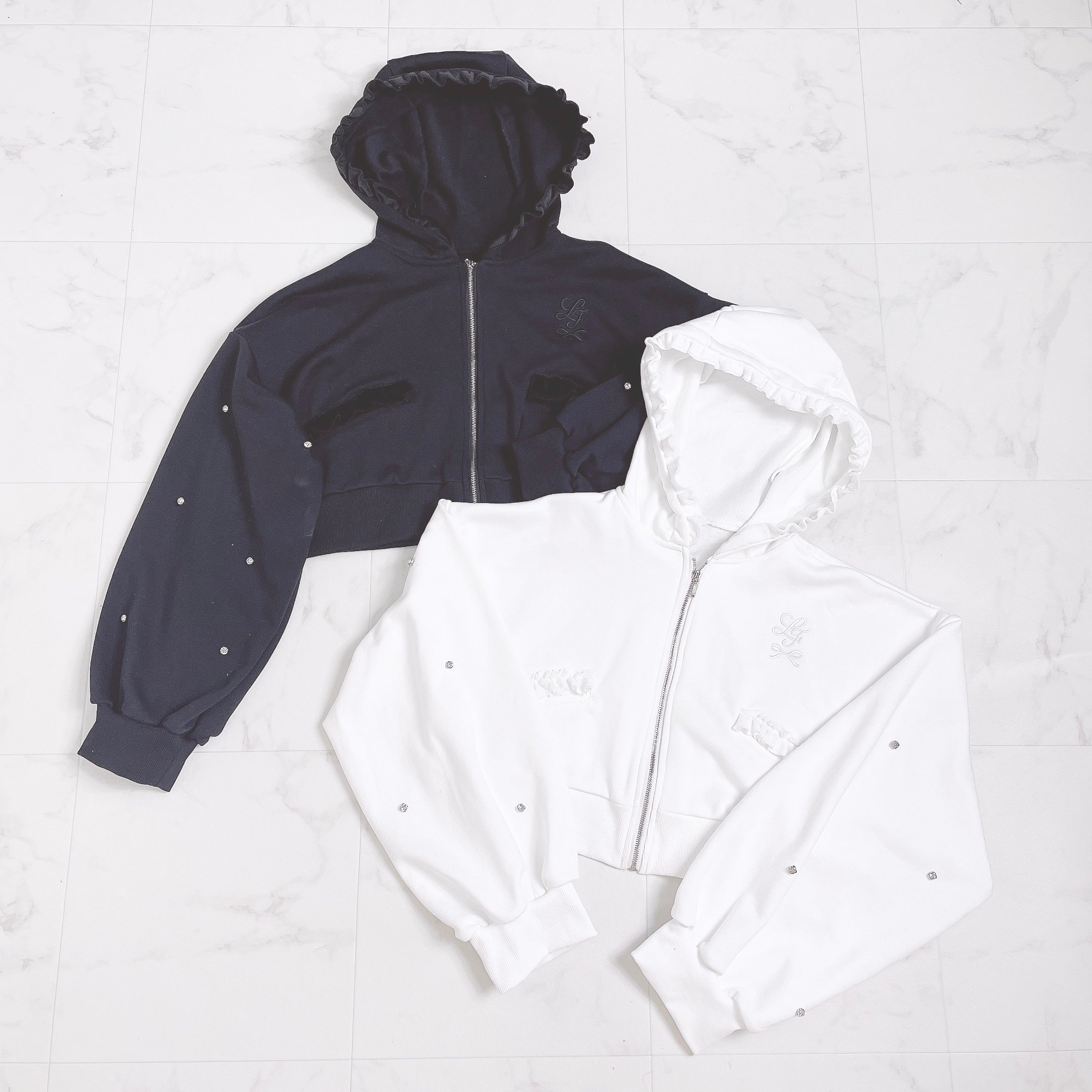 《LAFARY》ベロアフリルパーカー