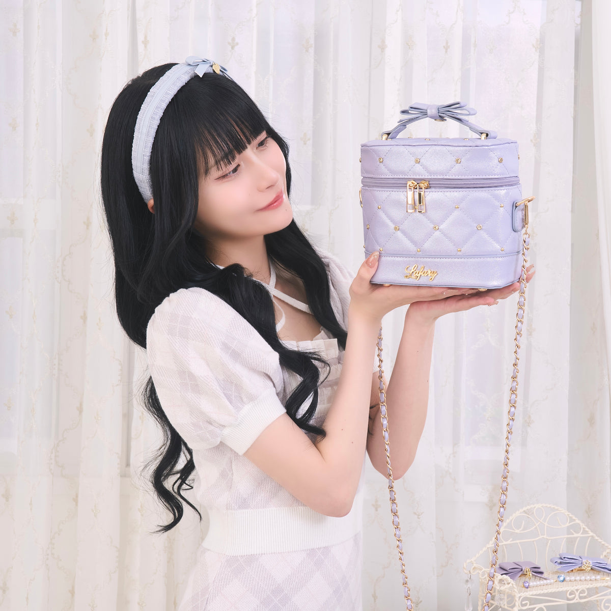 《LAFARY closet》ビジューキルティングバニティバッグ