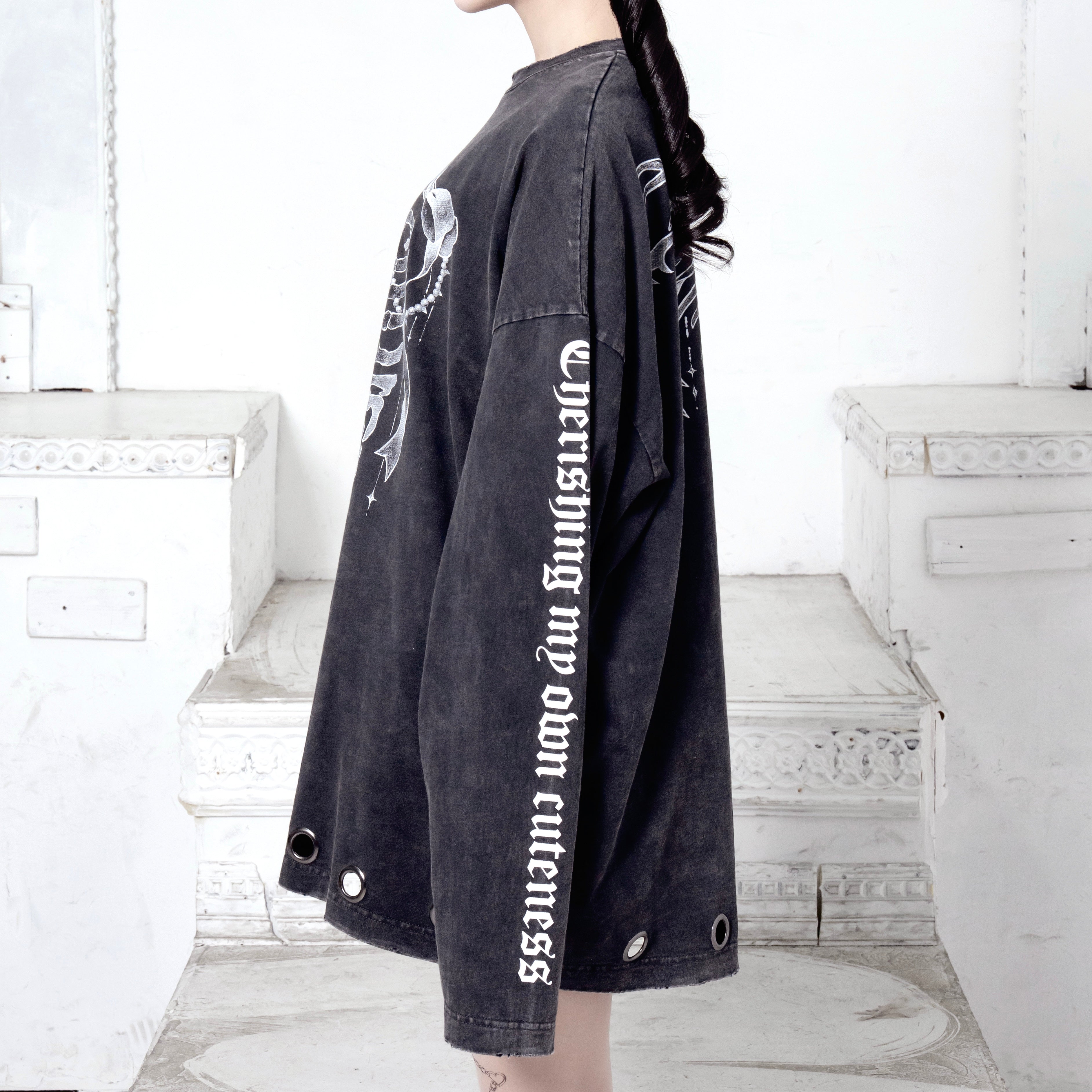 《mine》ハトメロングTシャツ