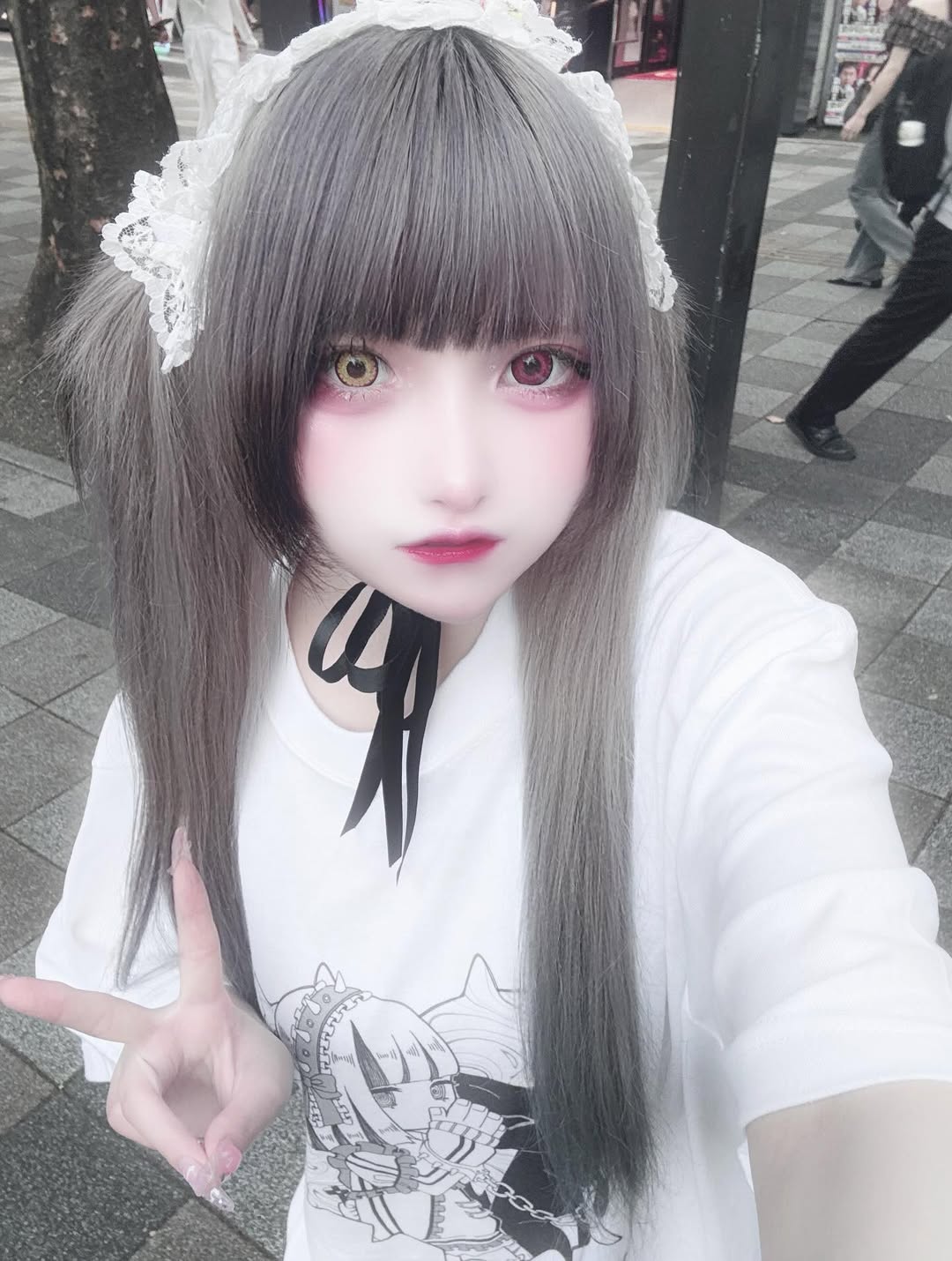 《mine》ないしょばなしTシャツ