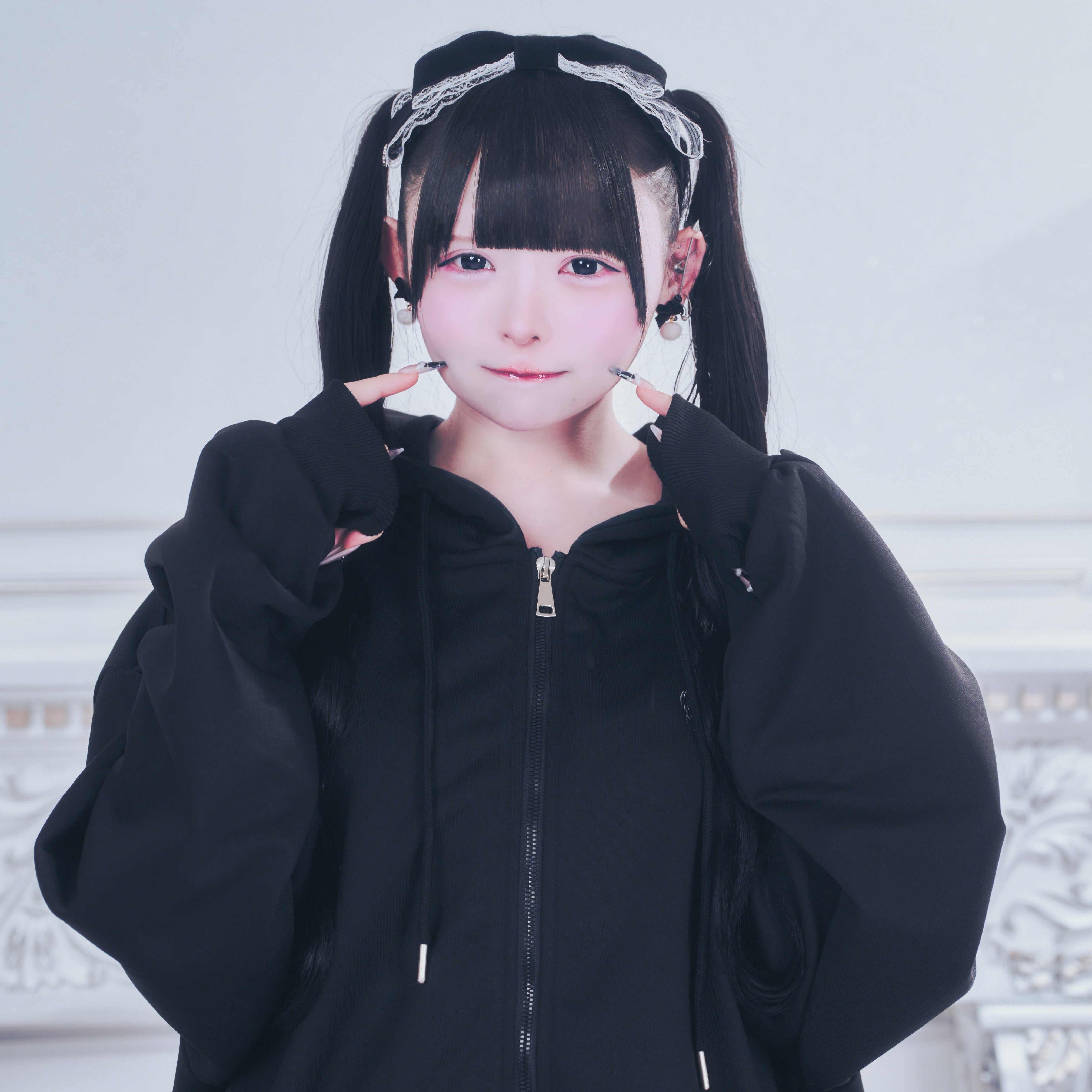 《mine》ベロアリボンカチューシャ