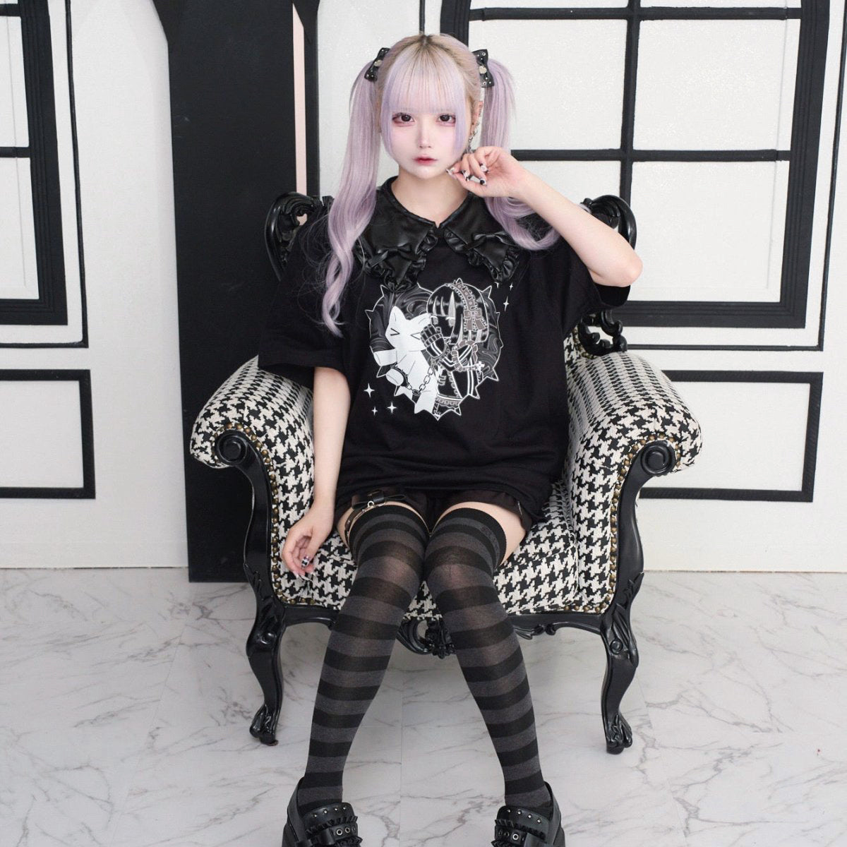 mine》ボーダー刺繍ソックス [オーバーニー]- LAFARY ONLINE