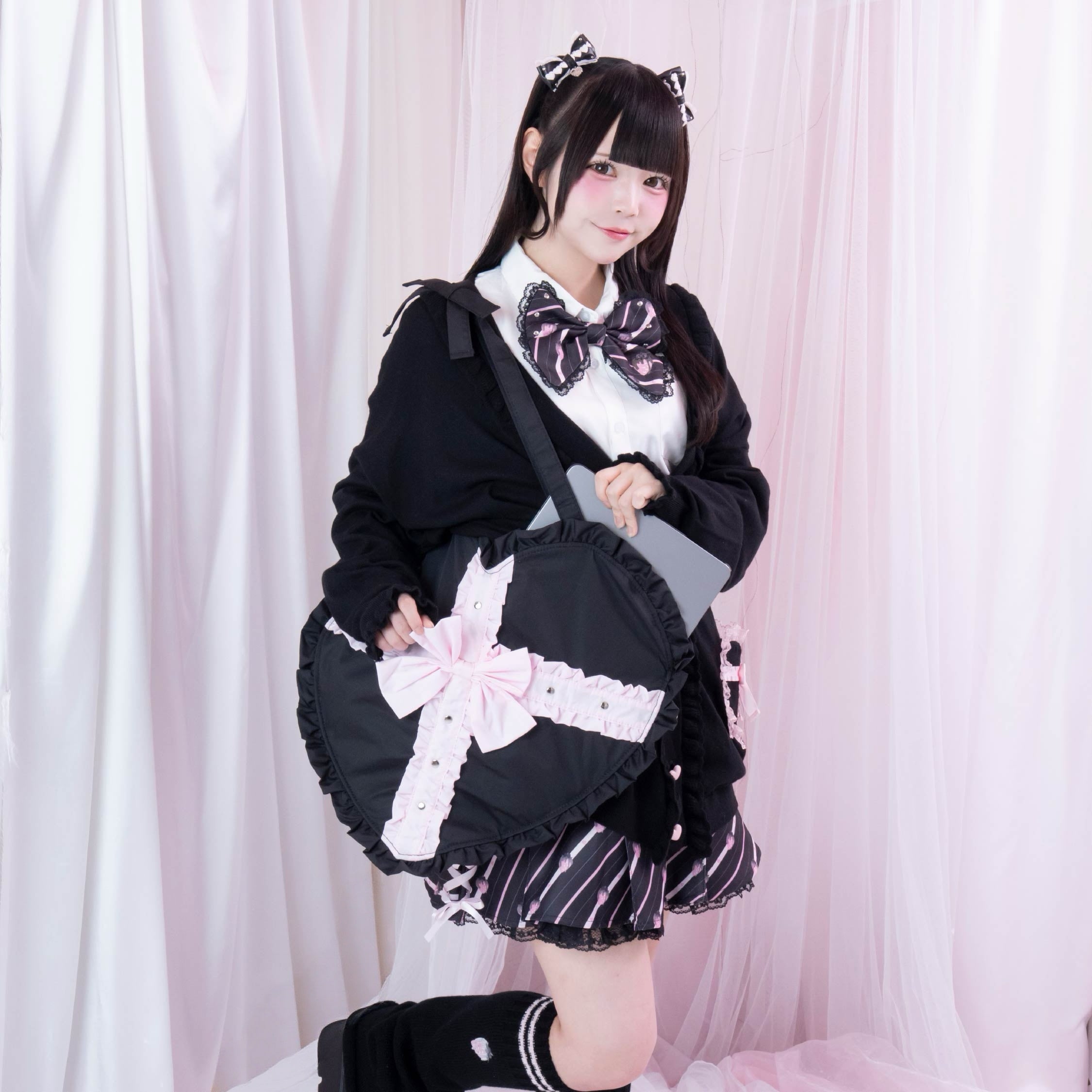 ぴーちゃん ビビちゃん×mine》ハートクロストートバッグ- LAFARY ONLINE