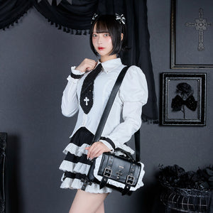 《mine》スタッズクロスフリルバッグ 2
