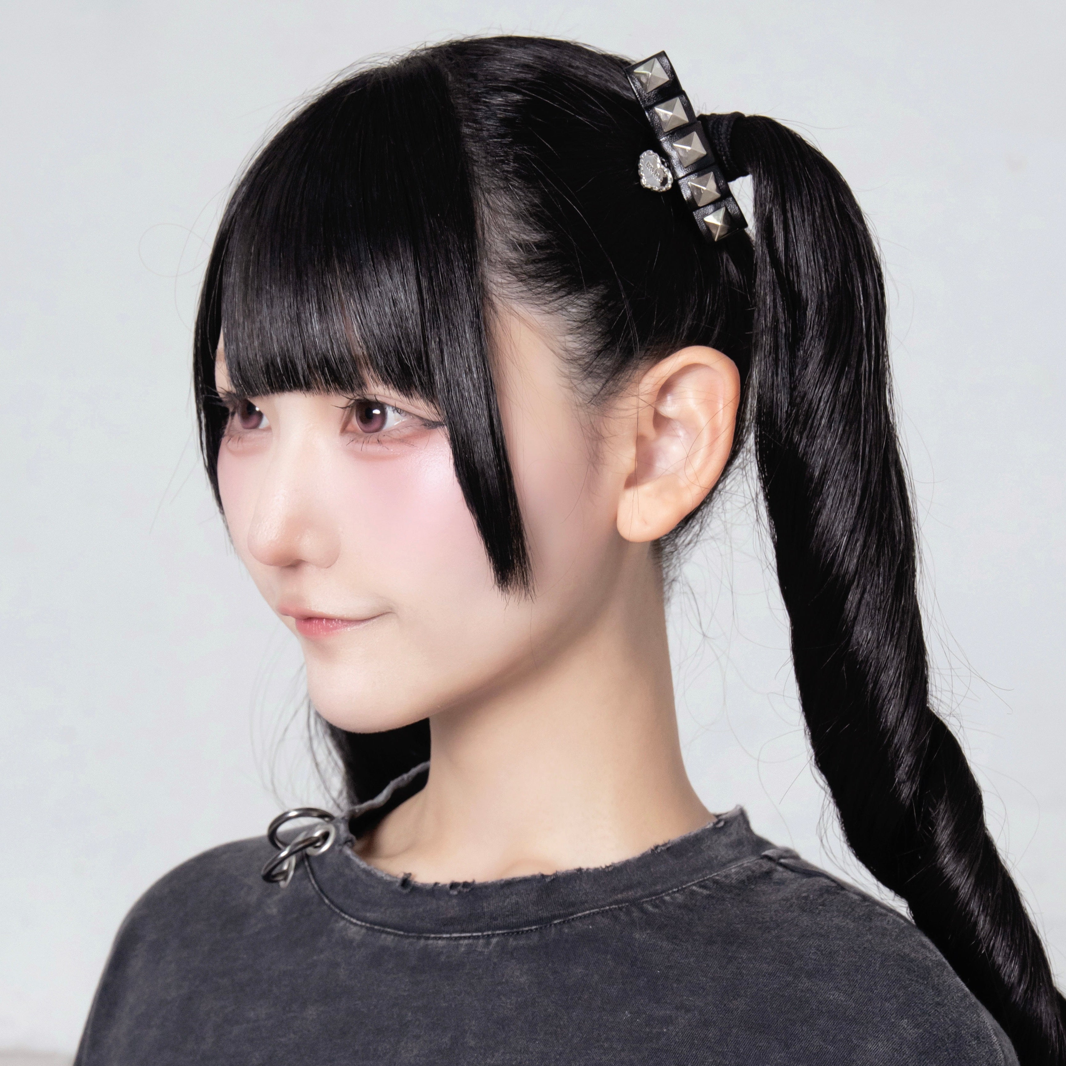 《mine》スタッズレザースリムリボン