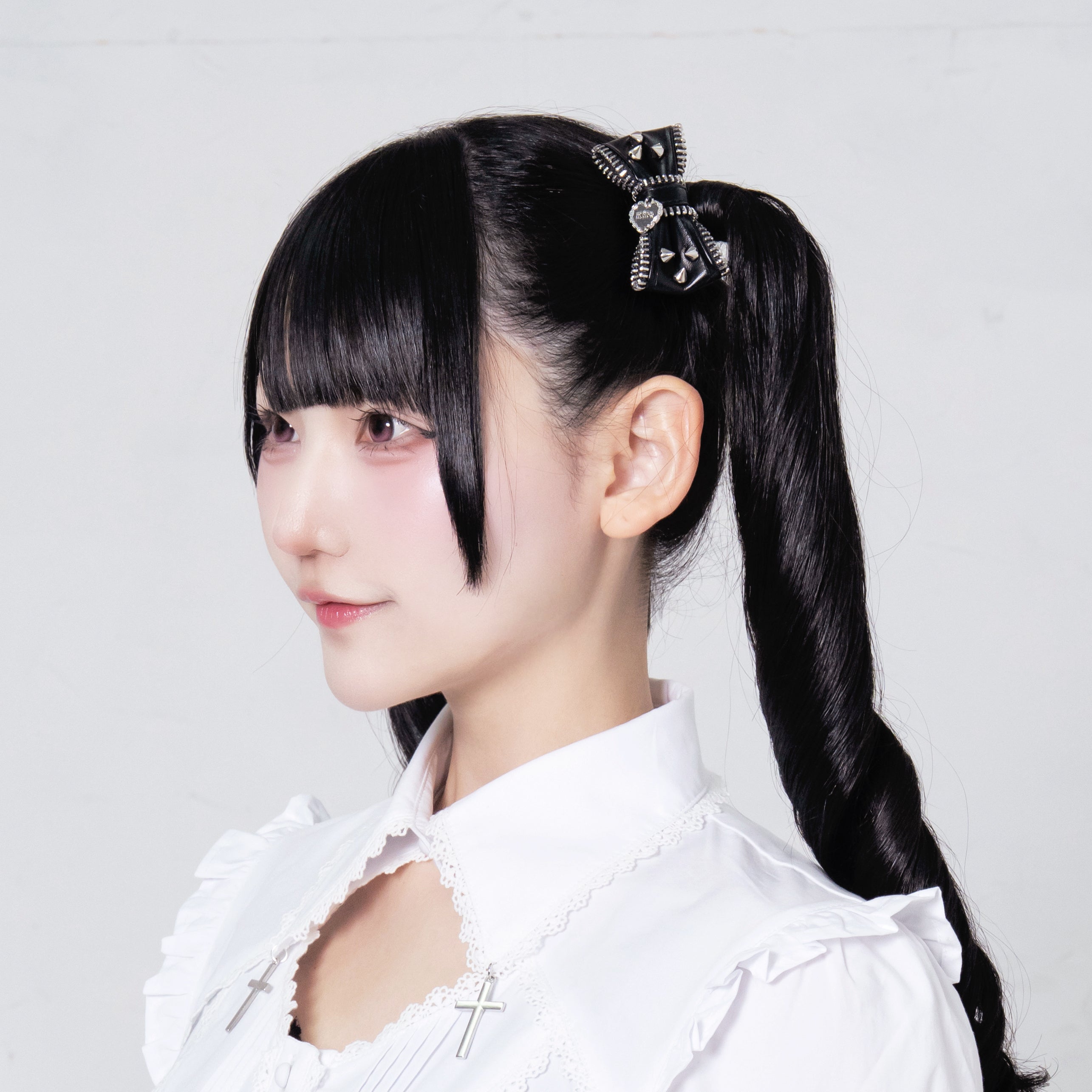 《mine》スパイクレザーリボン