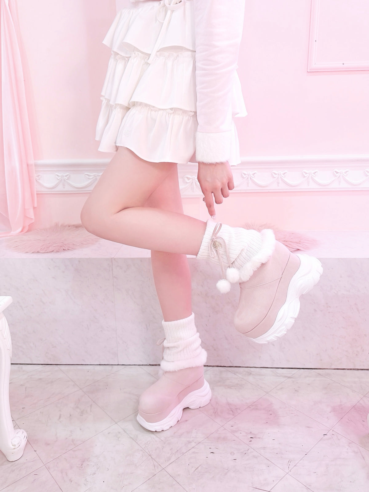 《LAFARY closet》ルーズニット厚底ブーツ