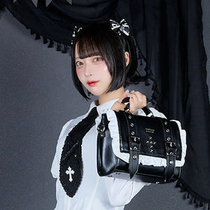 《mine》スタッズクロスフリルバッグ 2