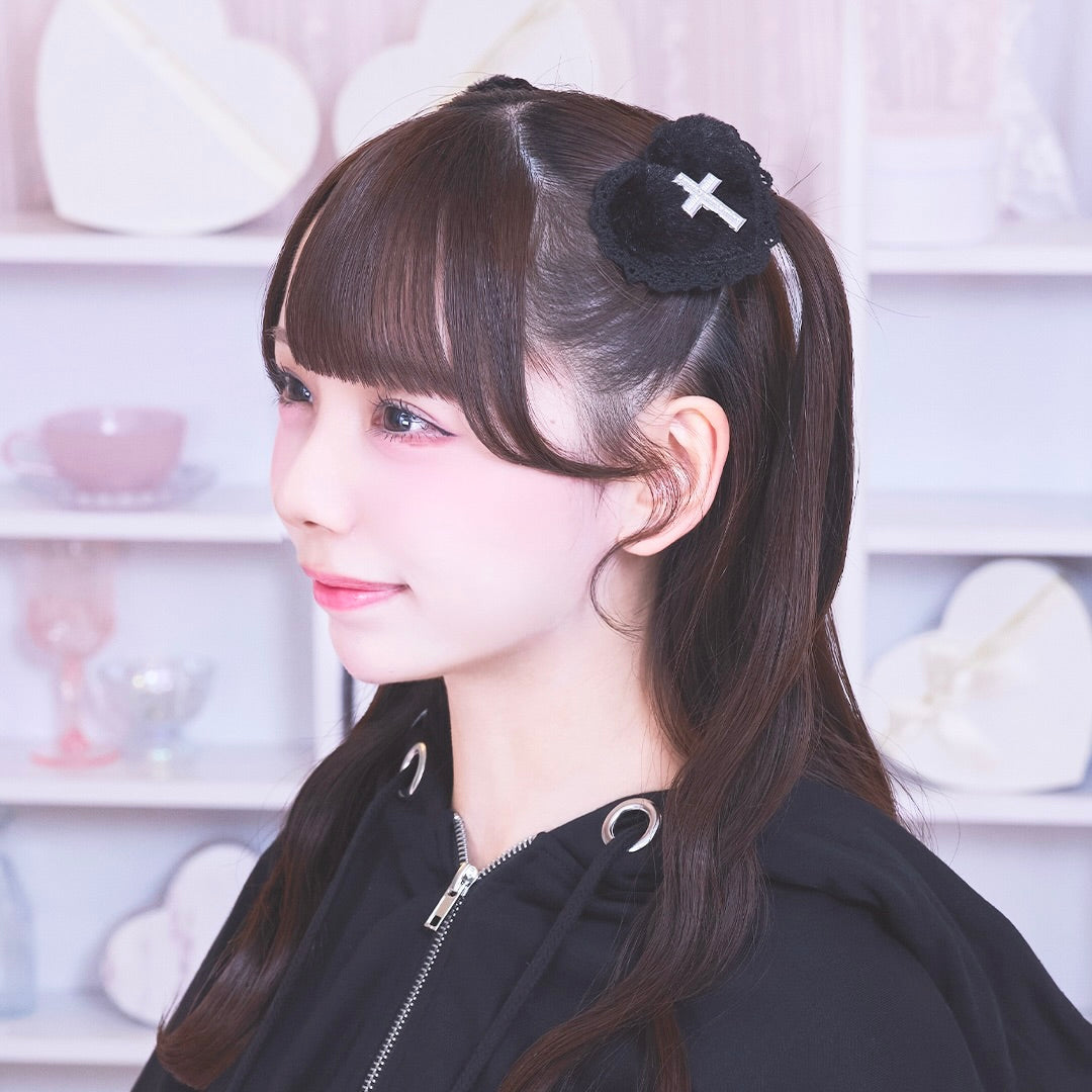 《mine》ハートファーヘアクリップ