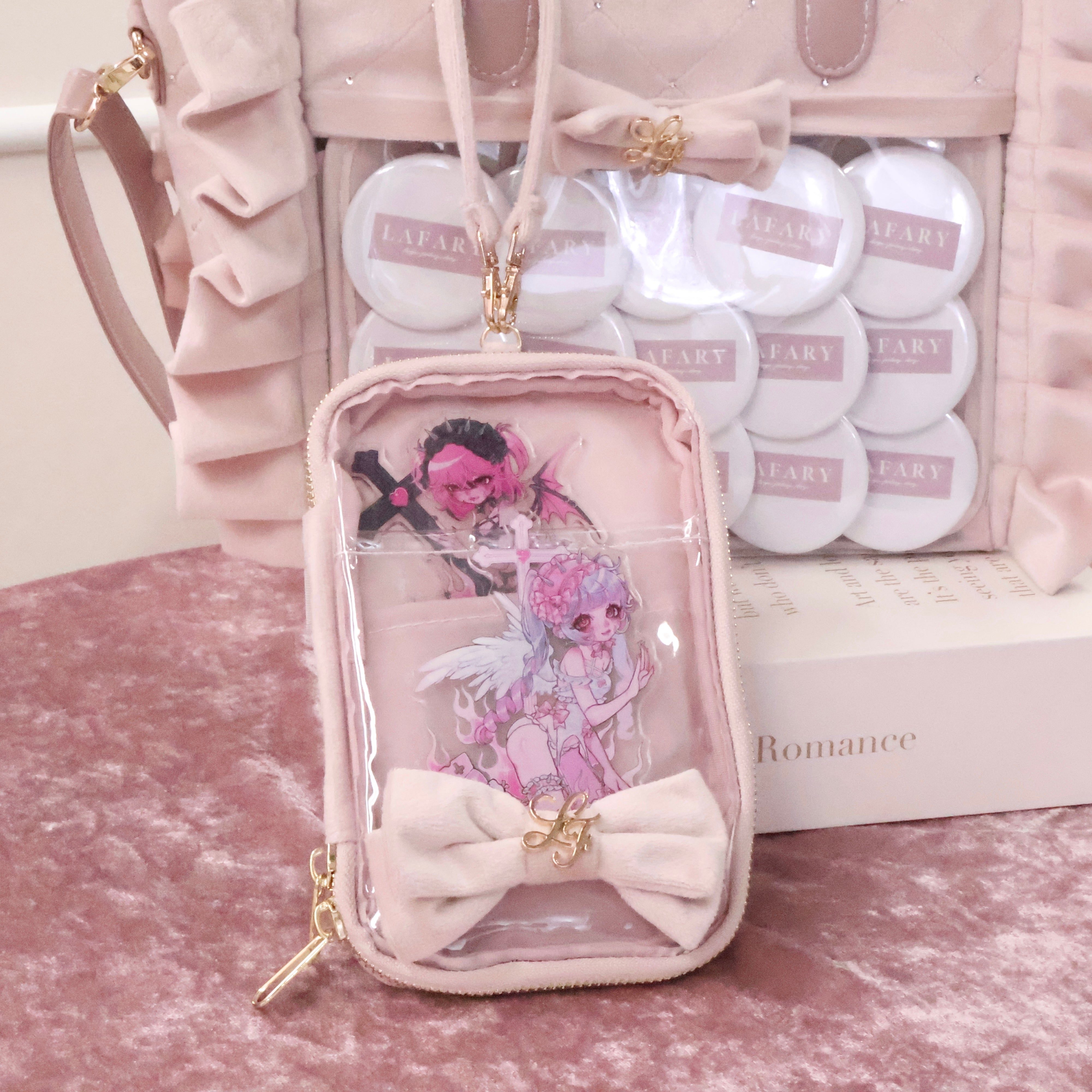 《LAFARY》ベルベットアクスタケース