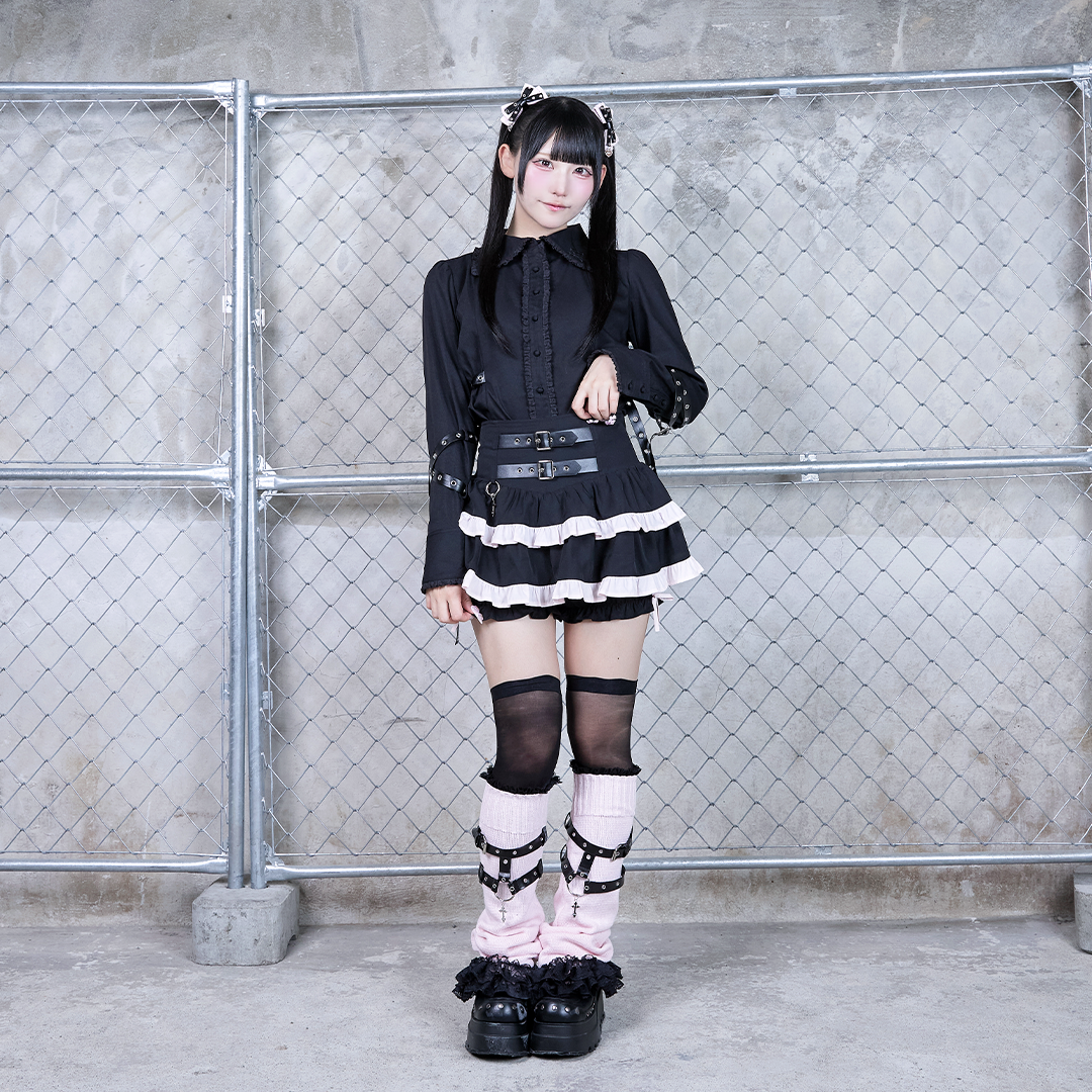 《mine》クロスチャームベルトスカパン