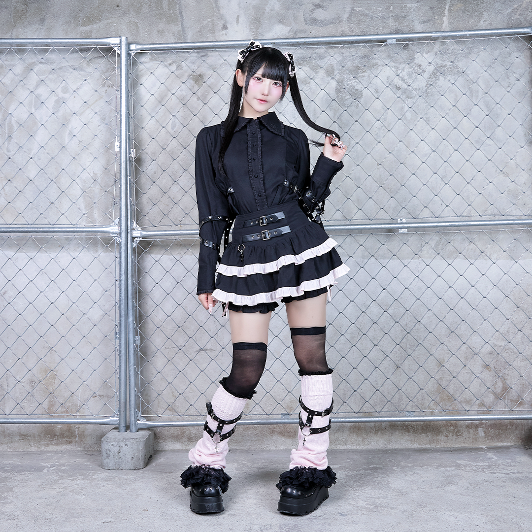 《mine》クロスチャームベルトスカパン