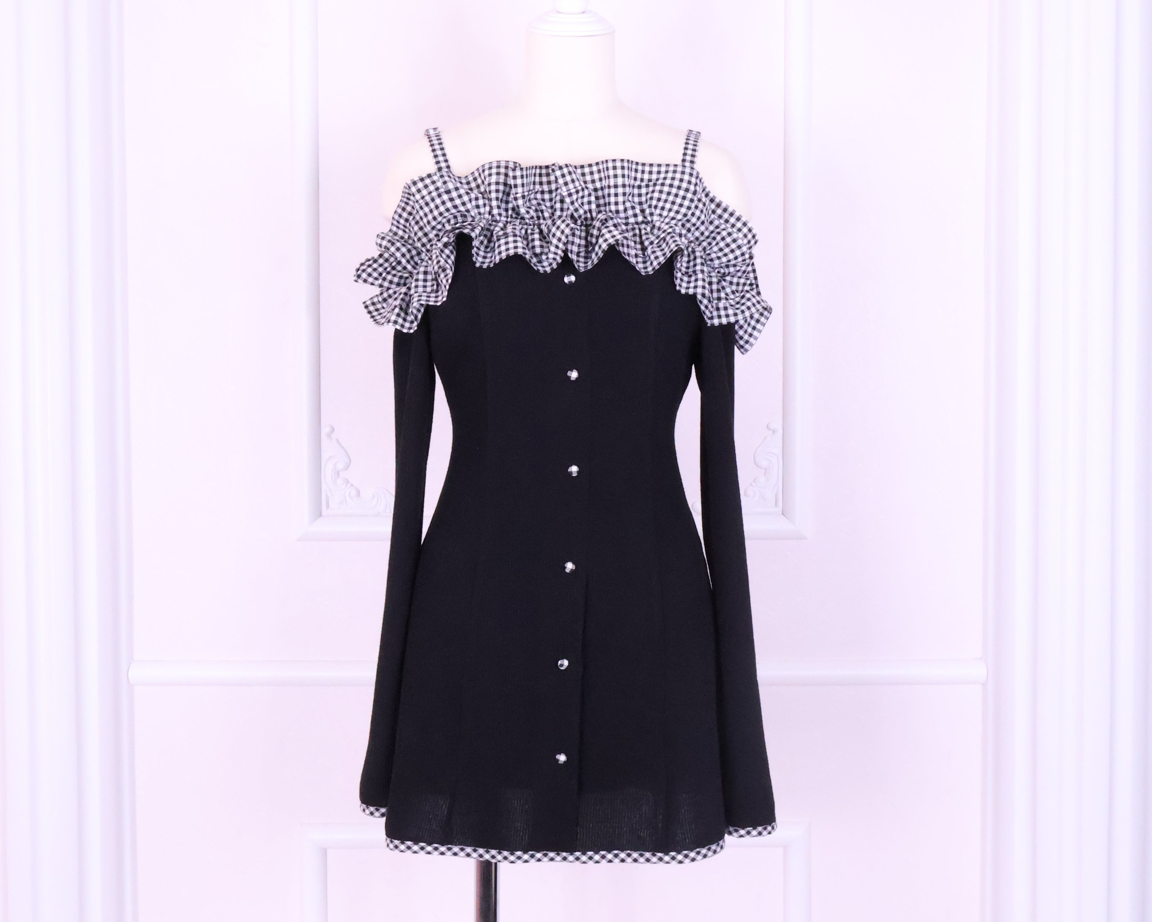 《LAFARY closet》ギンガムオフショルカットワンピース