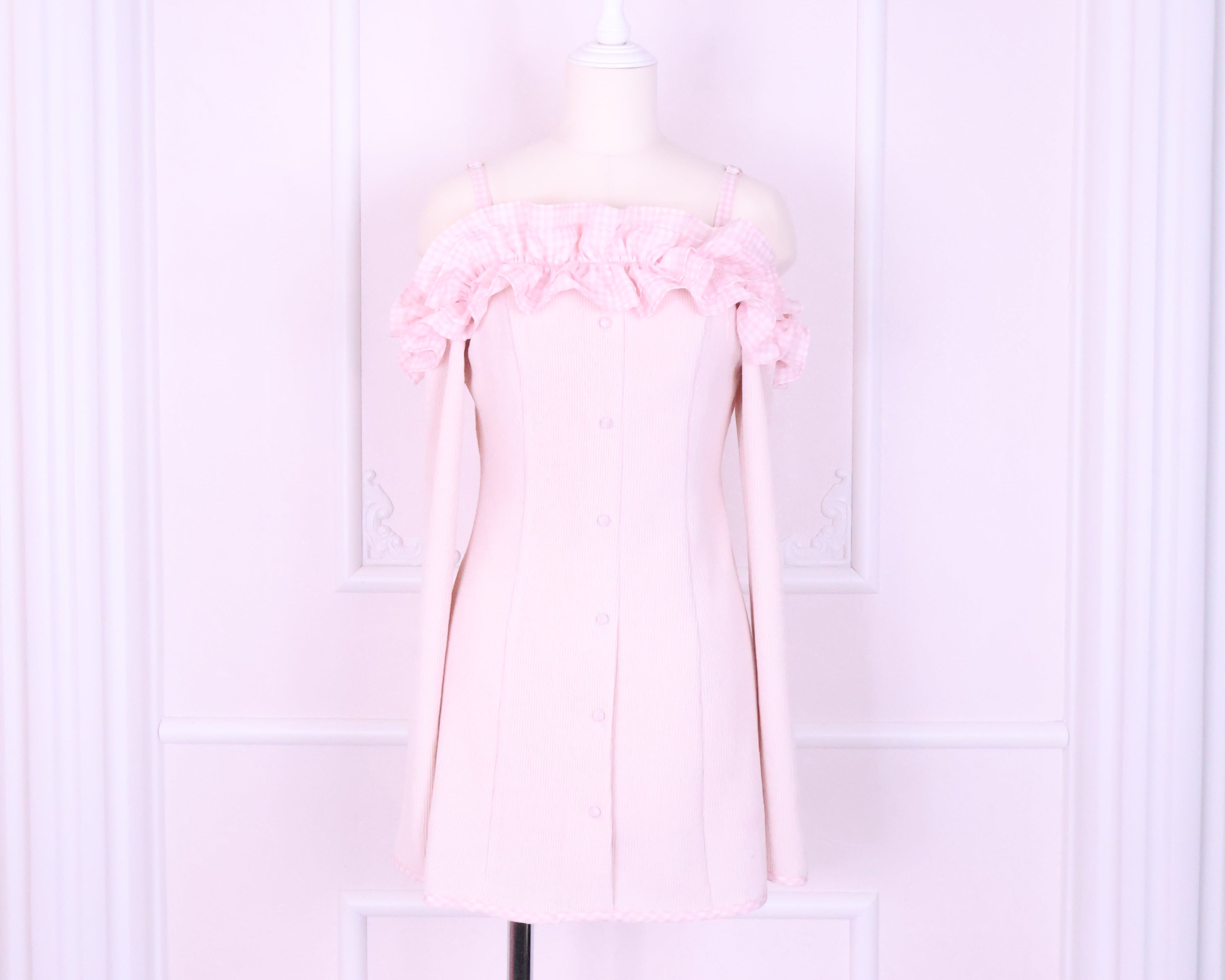 《LAFARY closet》ギンガムオフショルカットワンピース