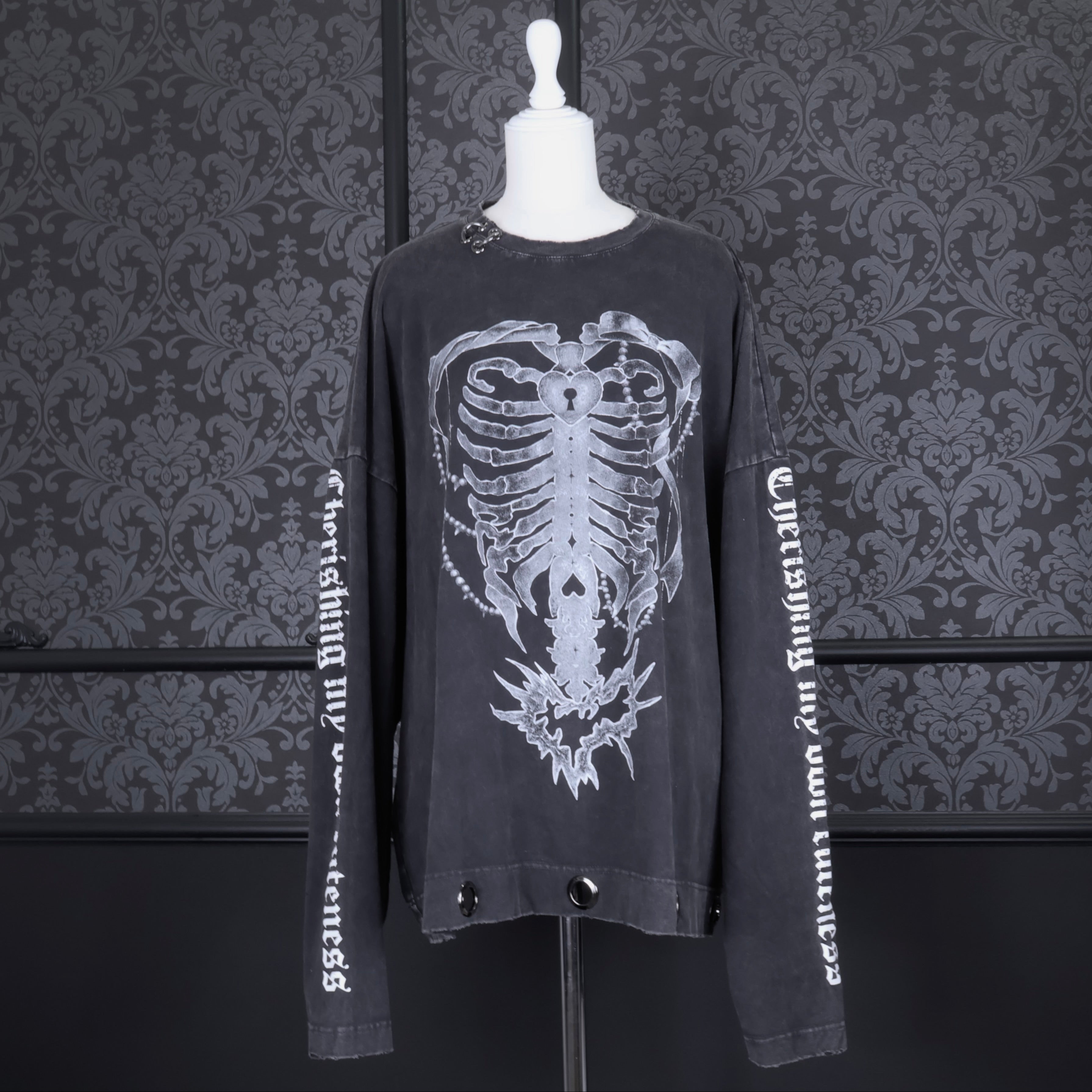 《mine》ハトメロングTシャツ