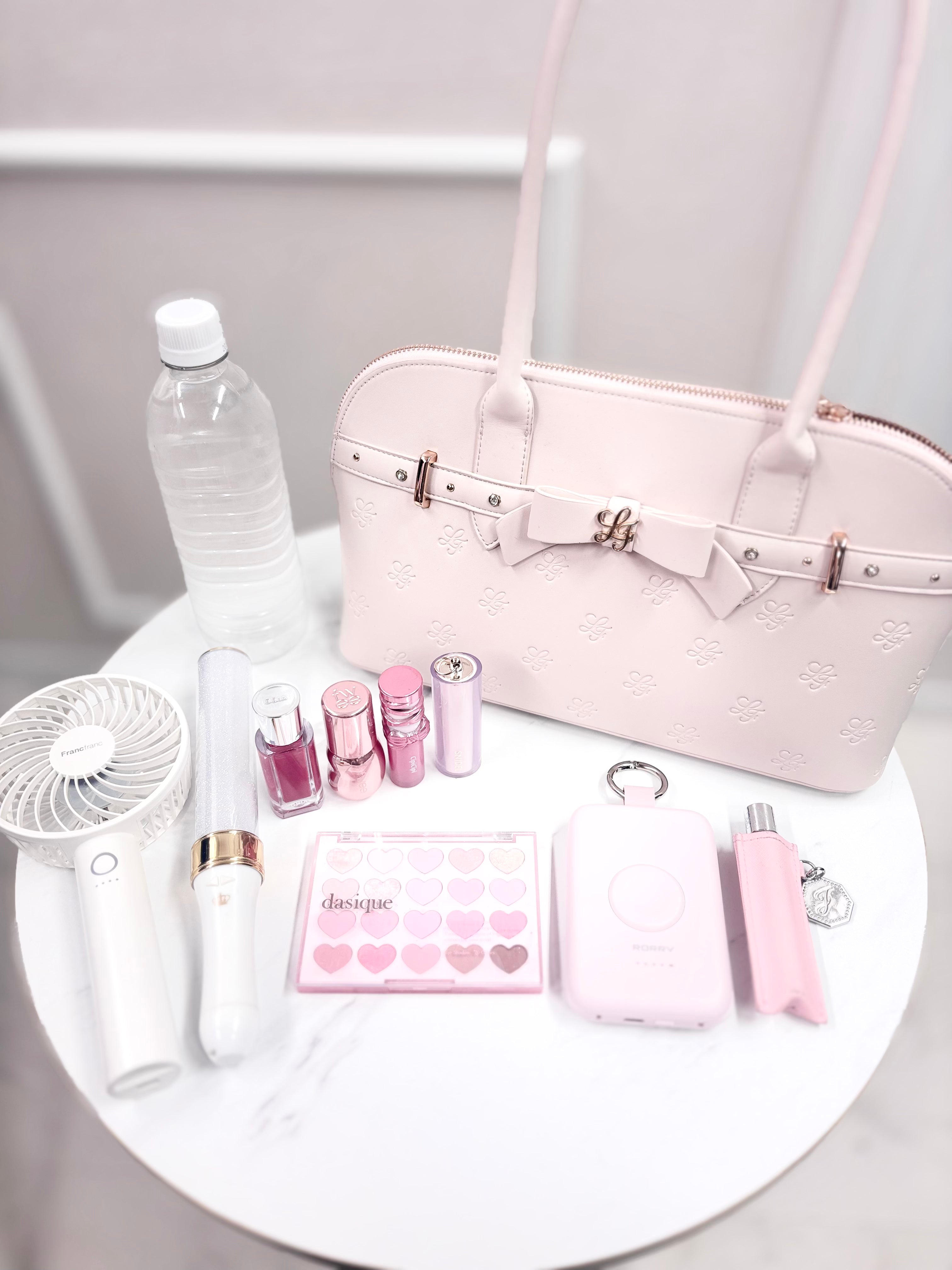 《LAFARY closet》ロゴエンボスボストンバッグ