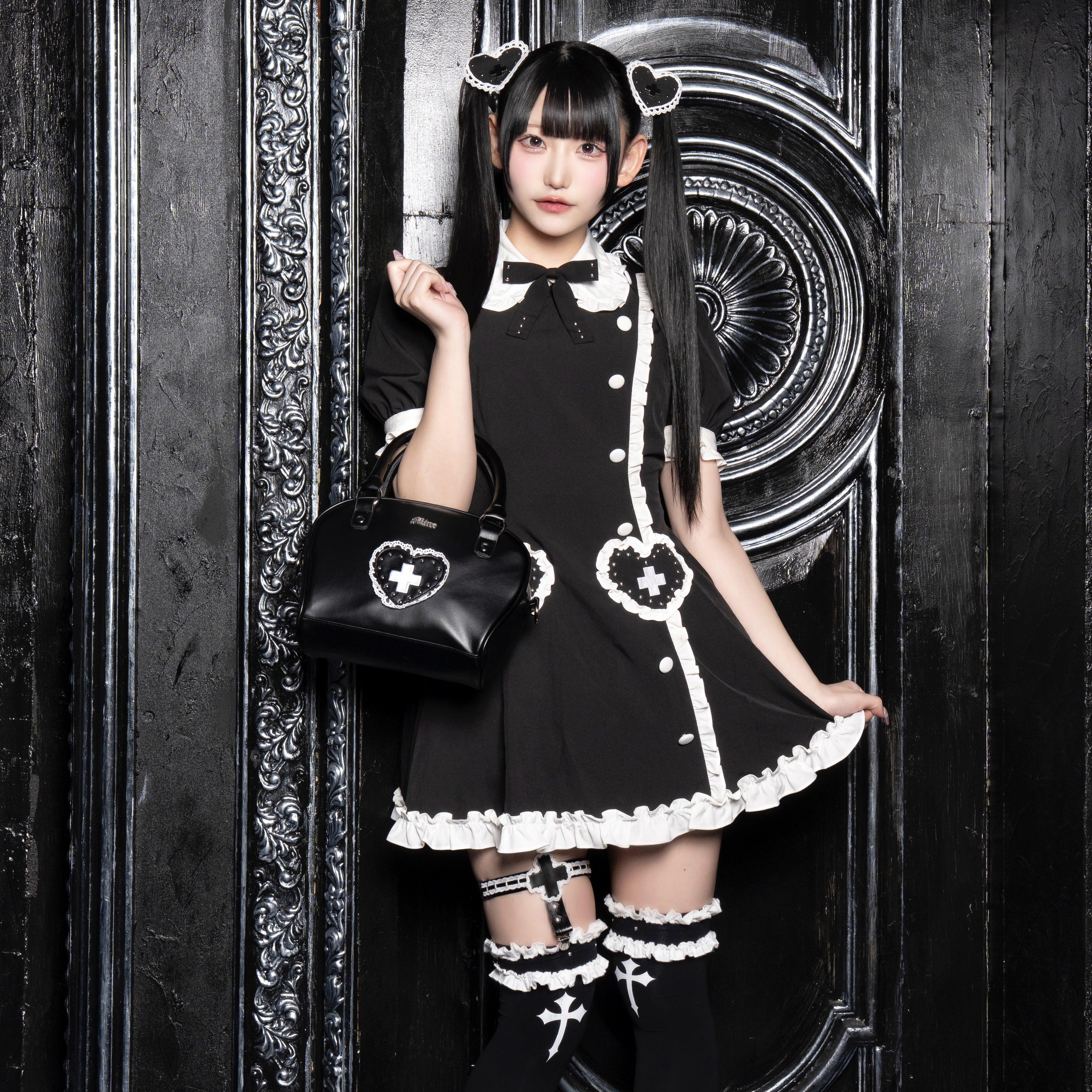《mine》エイドキッドショルダーバッグ