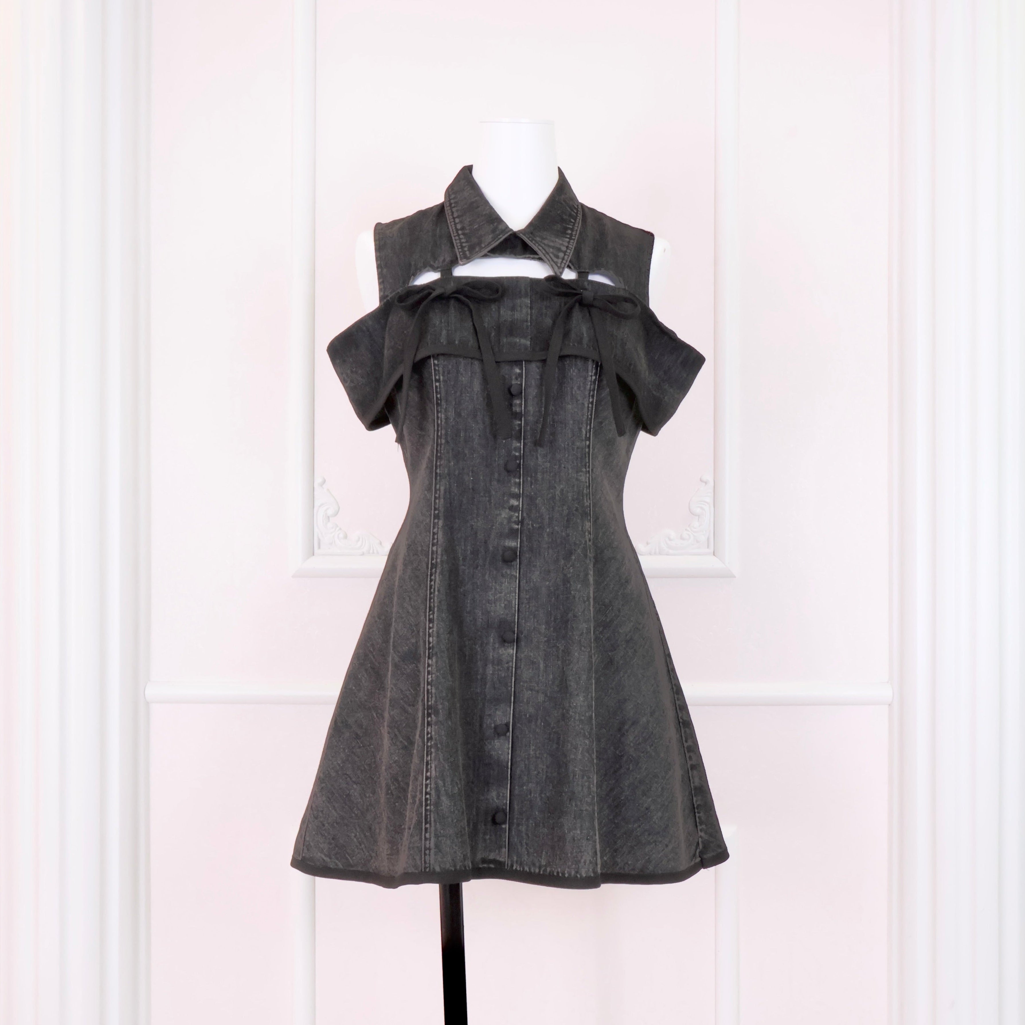 LAFARY closet》デコルテ開きフレアワンピース- LAFARY ONLINE